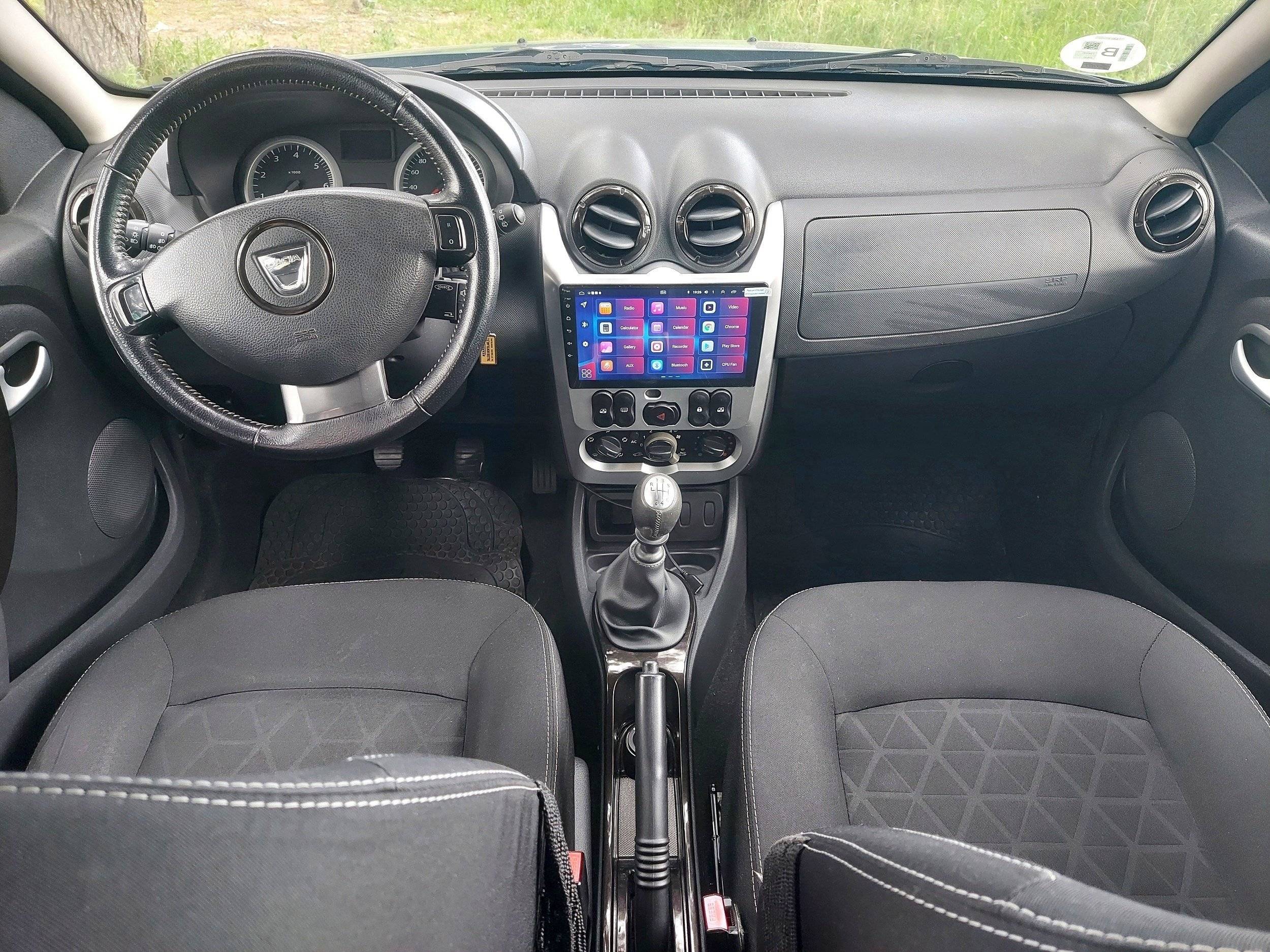 Cabina di guida Dacia Dacia Duster (2) 1.5 dCi 4X4 - Yescapa