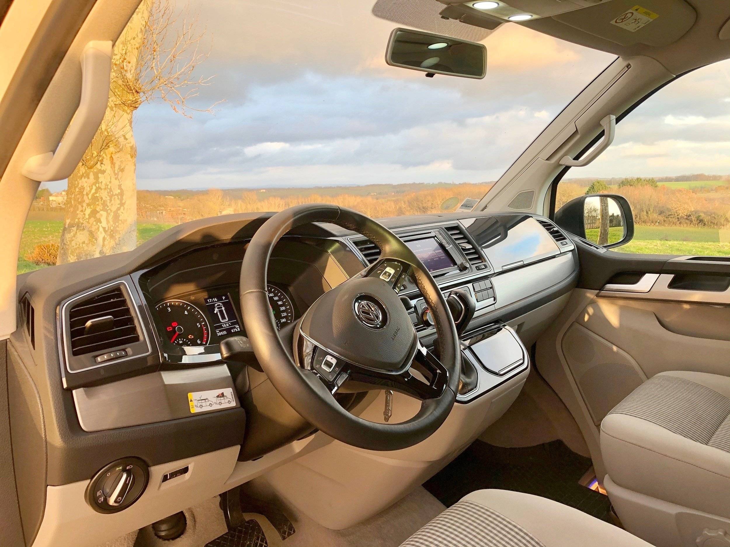 Volkswagen california