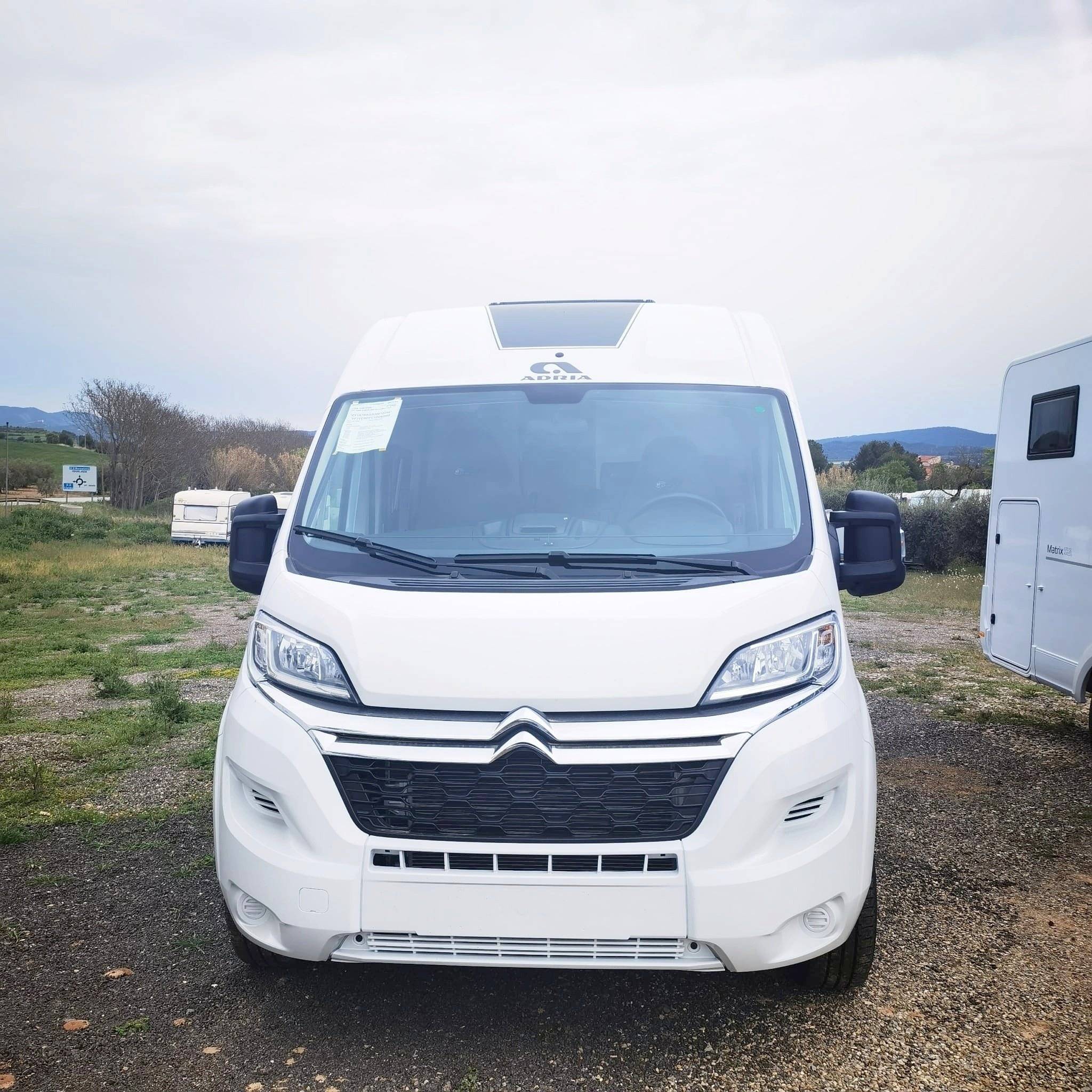 Adria TWIN 600SPB FAMILY