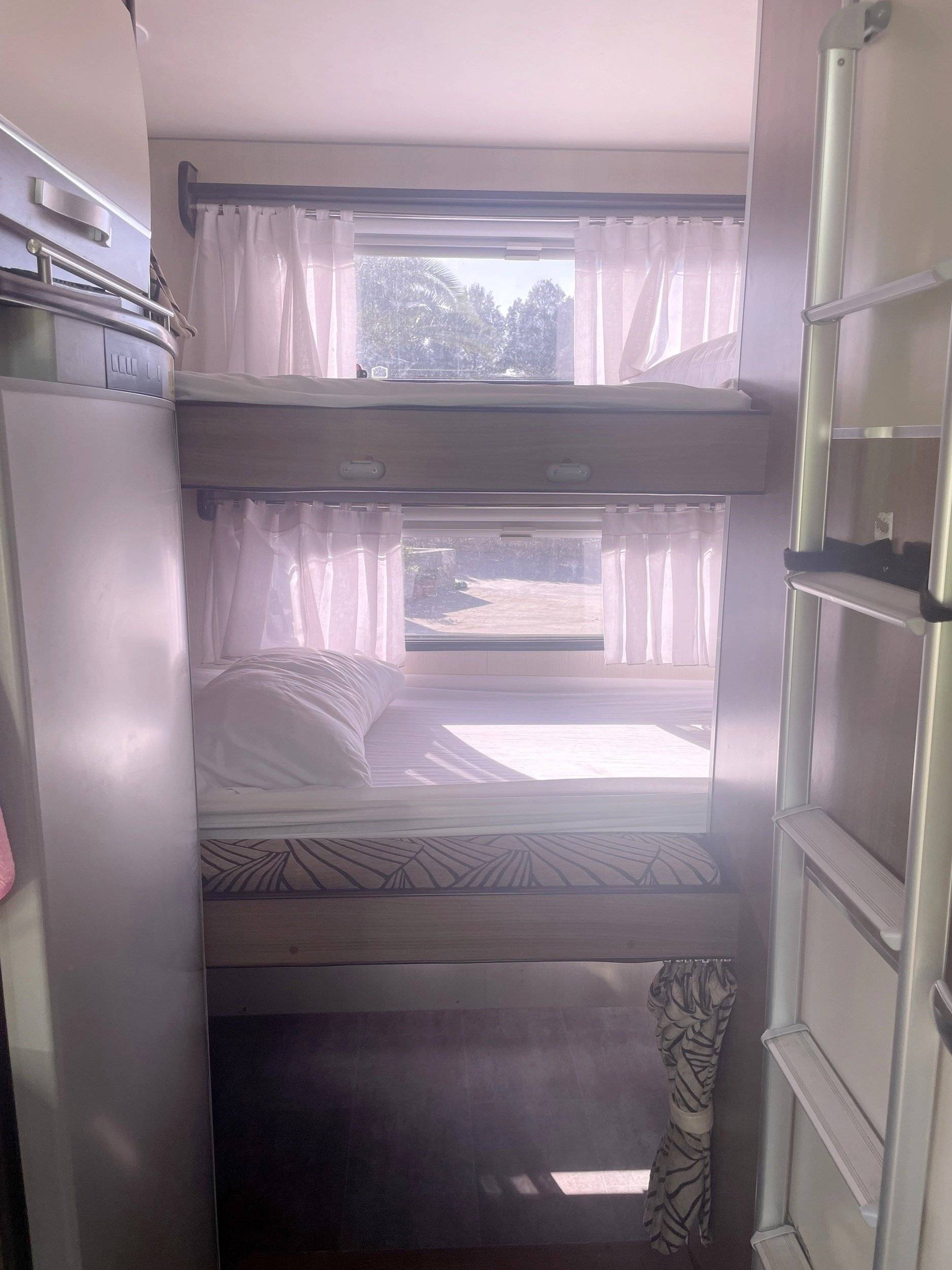 Adria 660 Dp