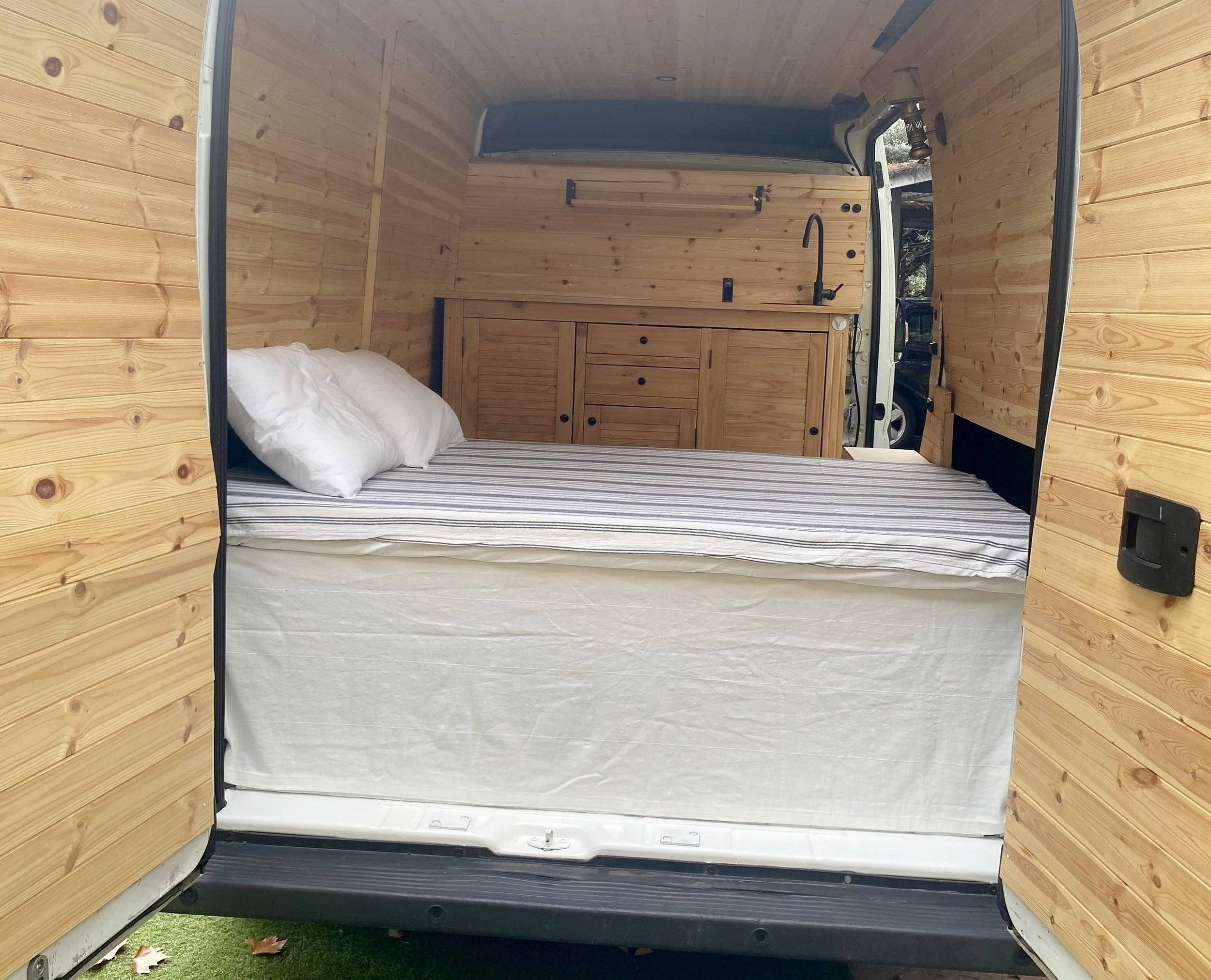 Schlafplätze Peugeot Boxer 2,0 l 130 ch - Yescapa