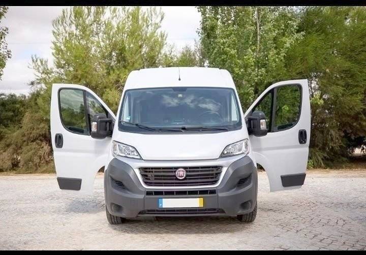 Voorkant 3/4 Fiat 2,0 l 115 ch - Yescapa