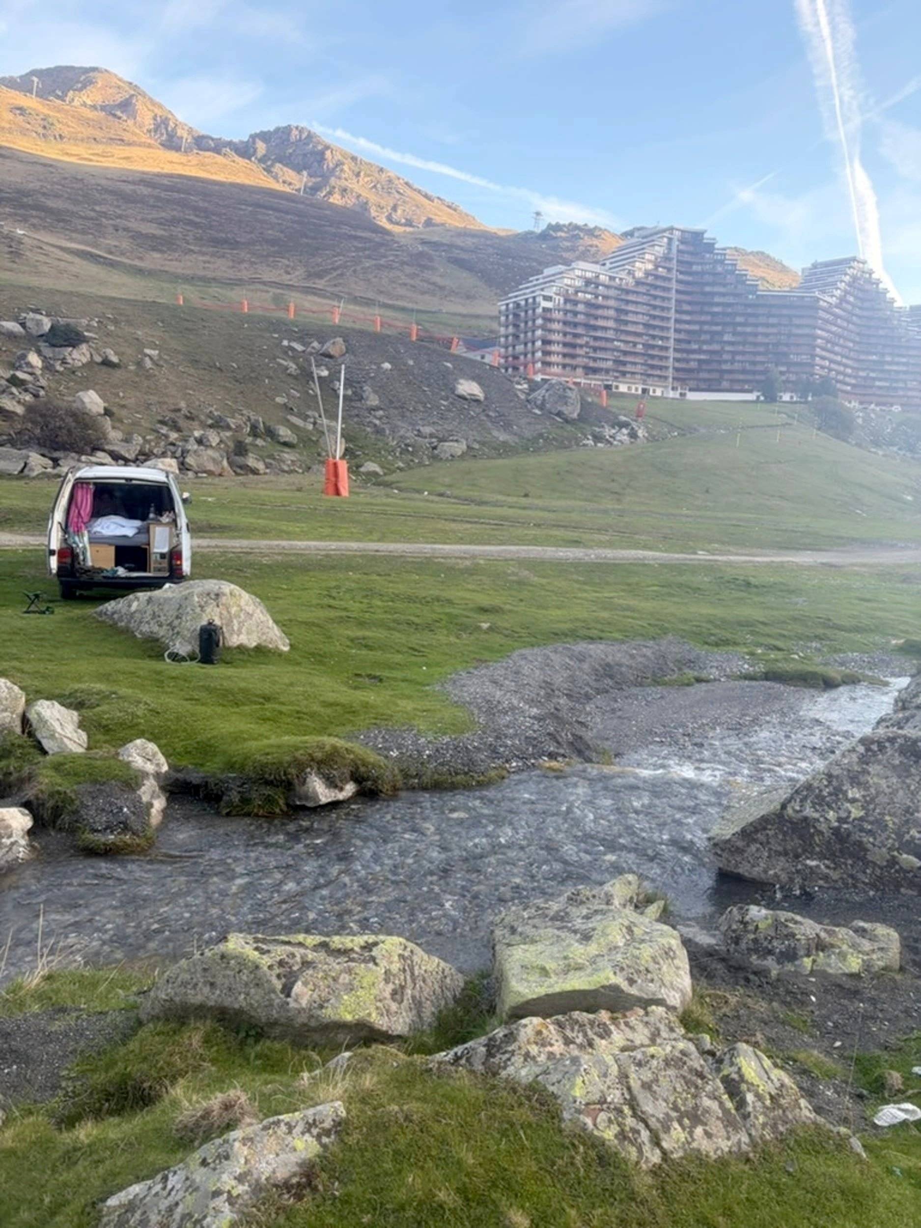 Custo Van Transporter