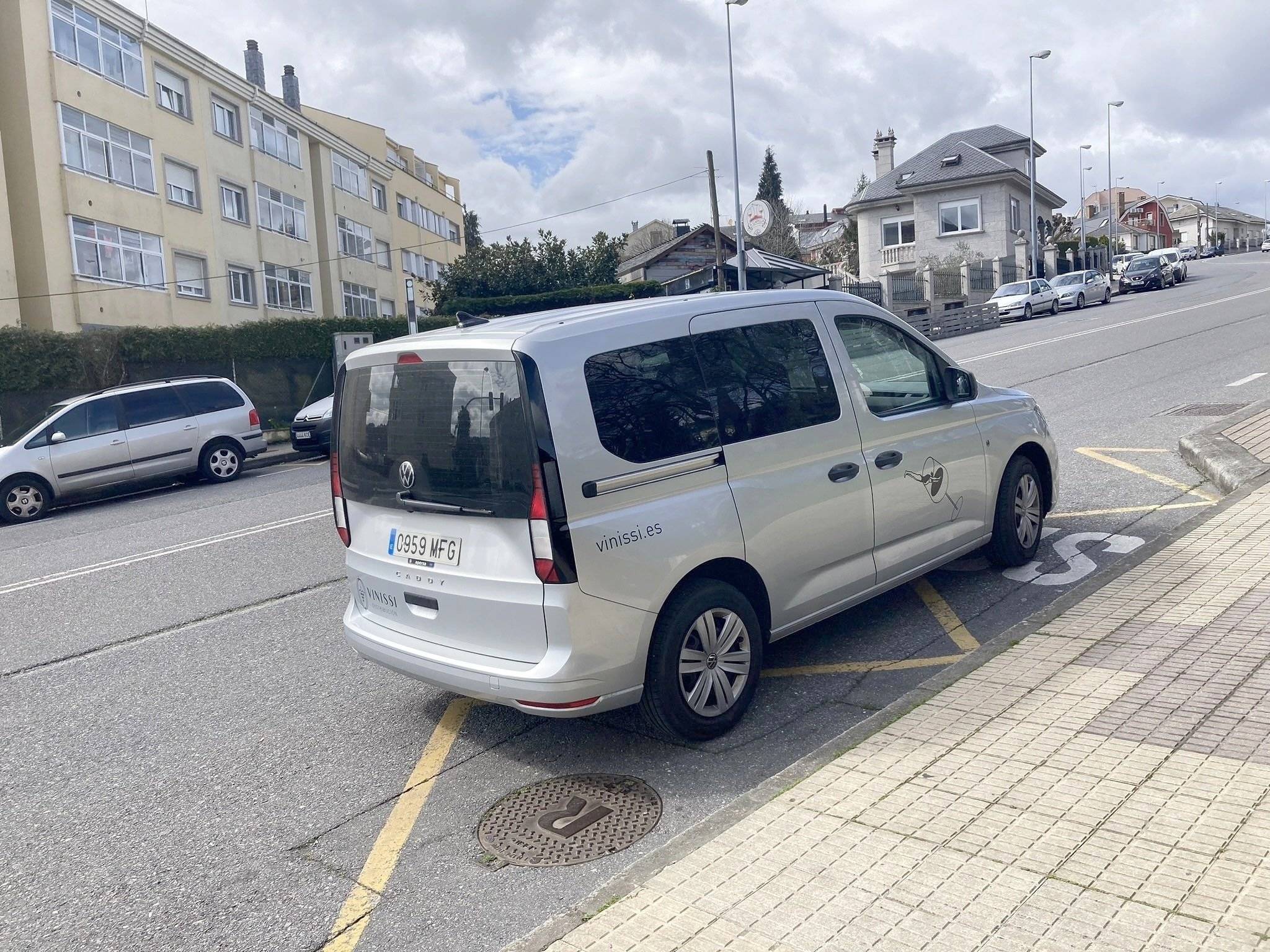 Volkswagen Caddy 2,0 l 102 ch