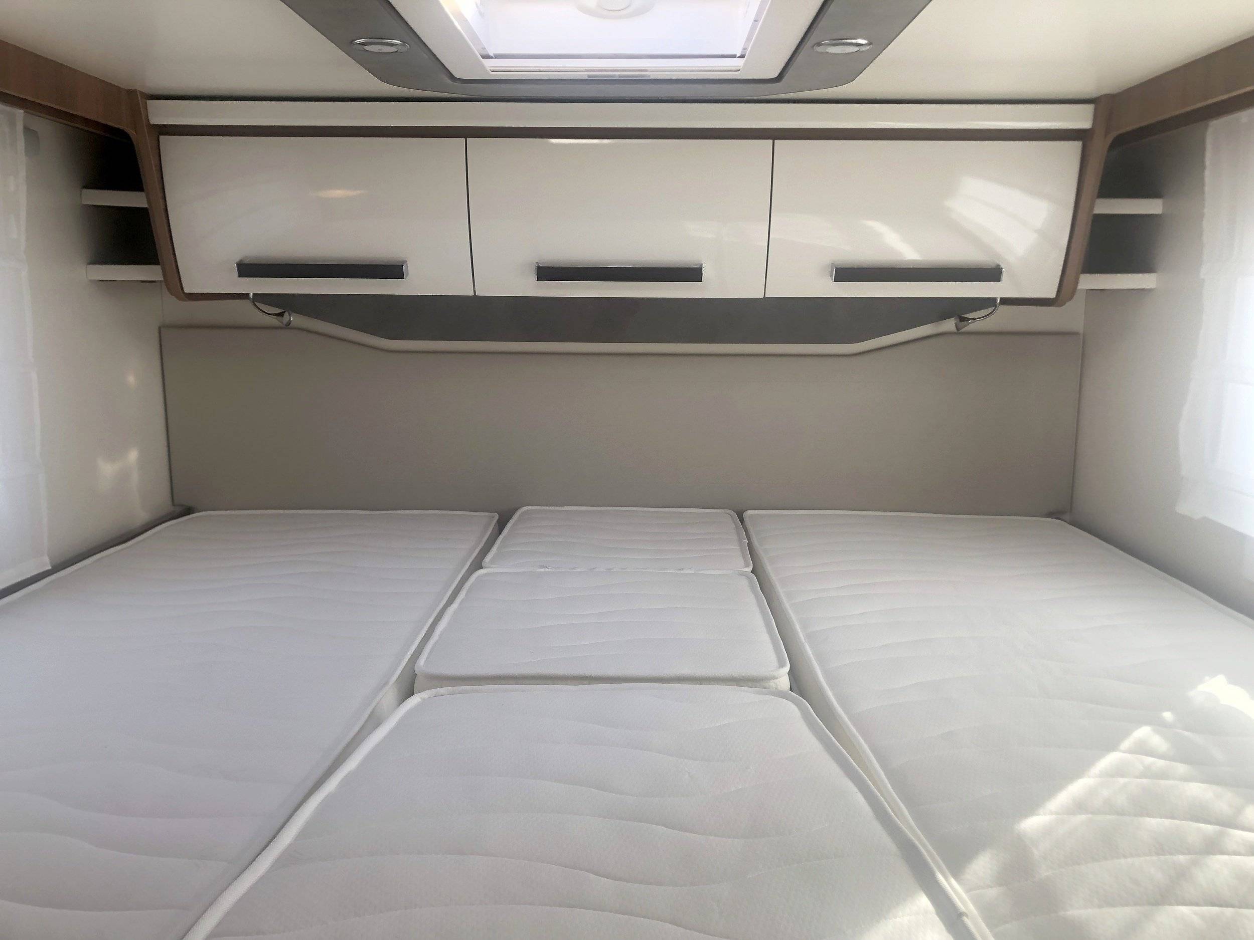 Elnagh Elnagh  Baron