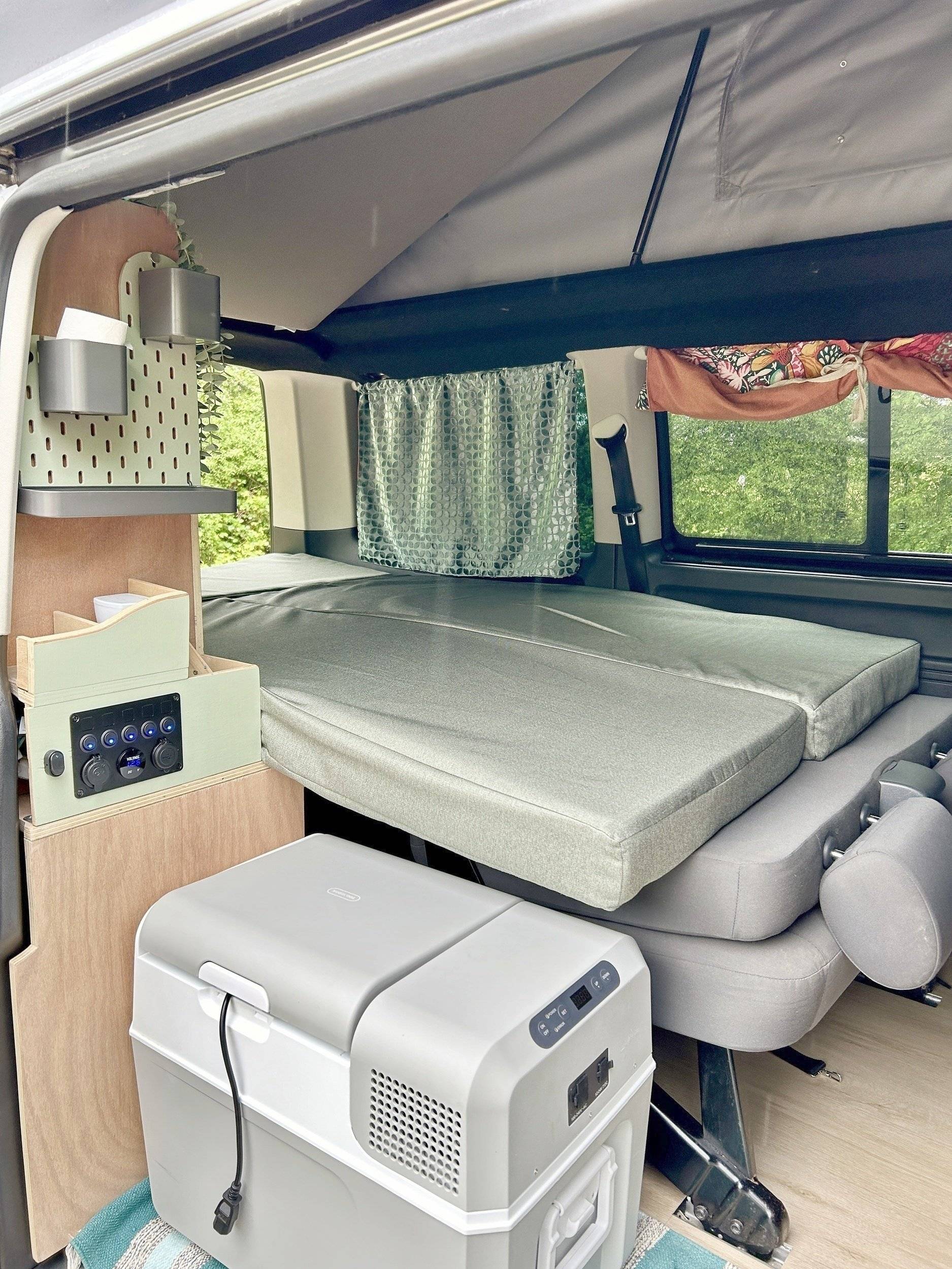 Van Mania Volkswagen Transporter