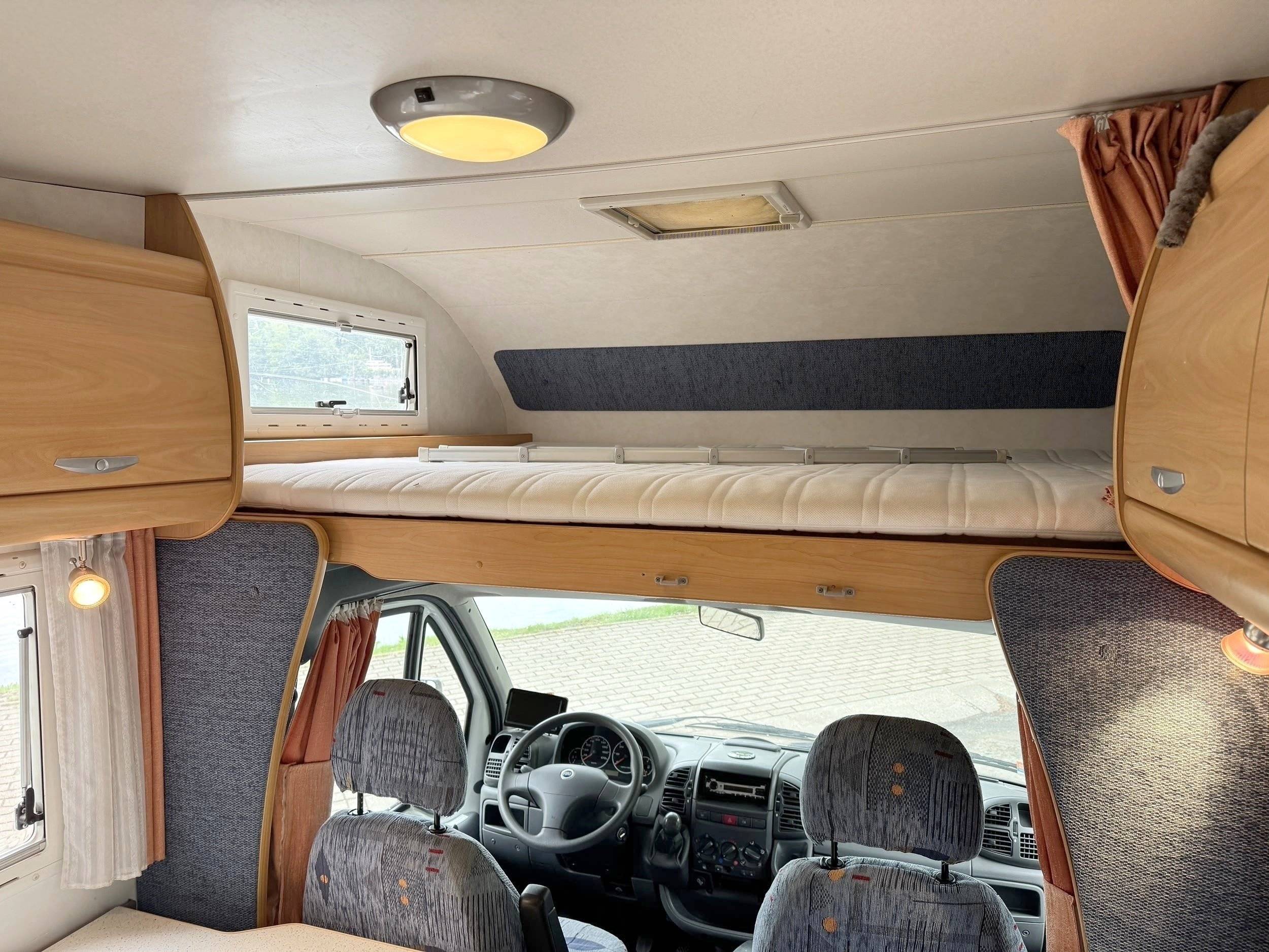 Chausson Welcome 17