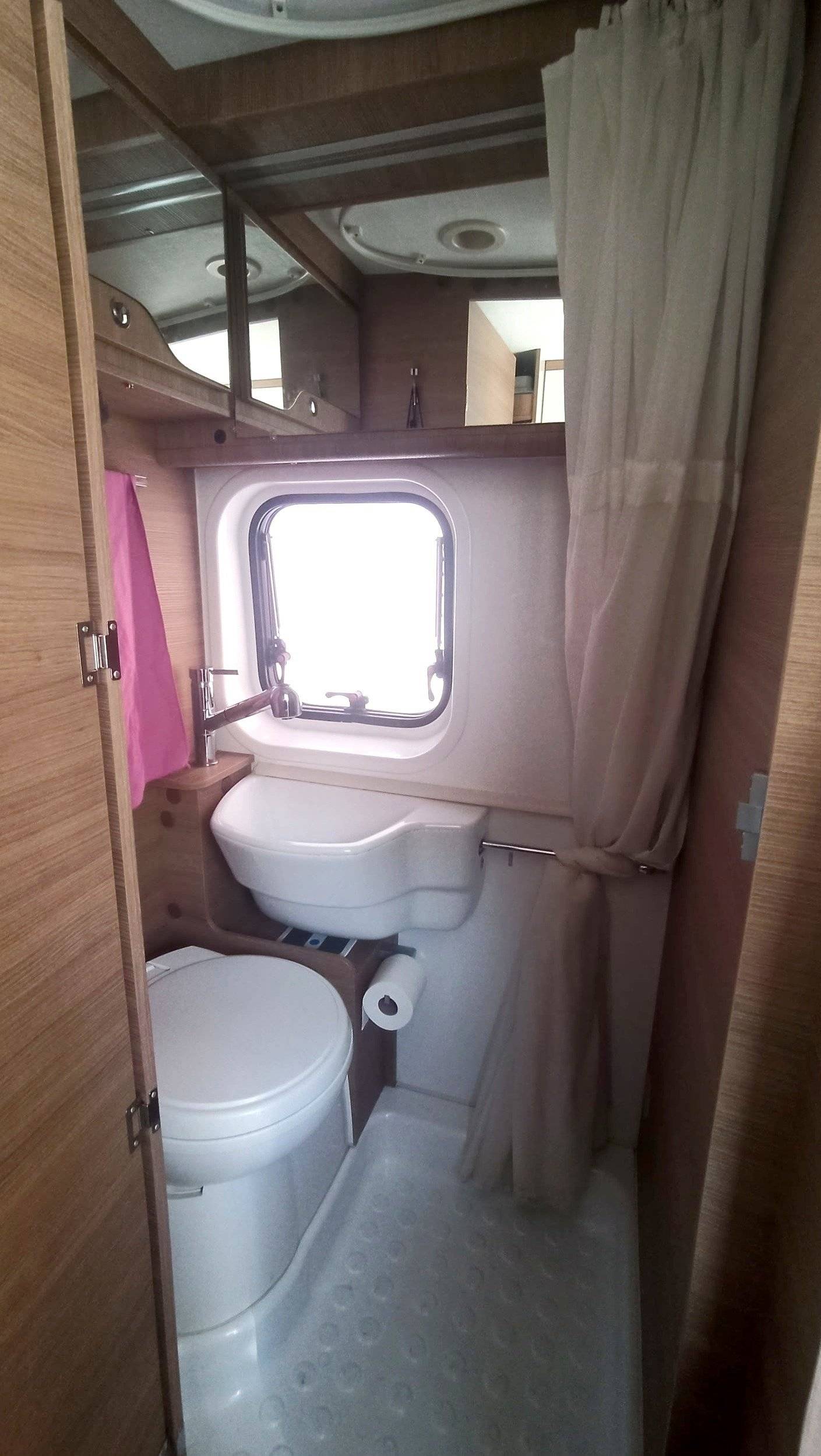 Mclouis Menfys Van 3 Maxi S line