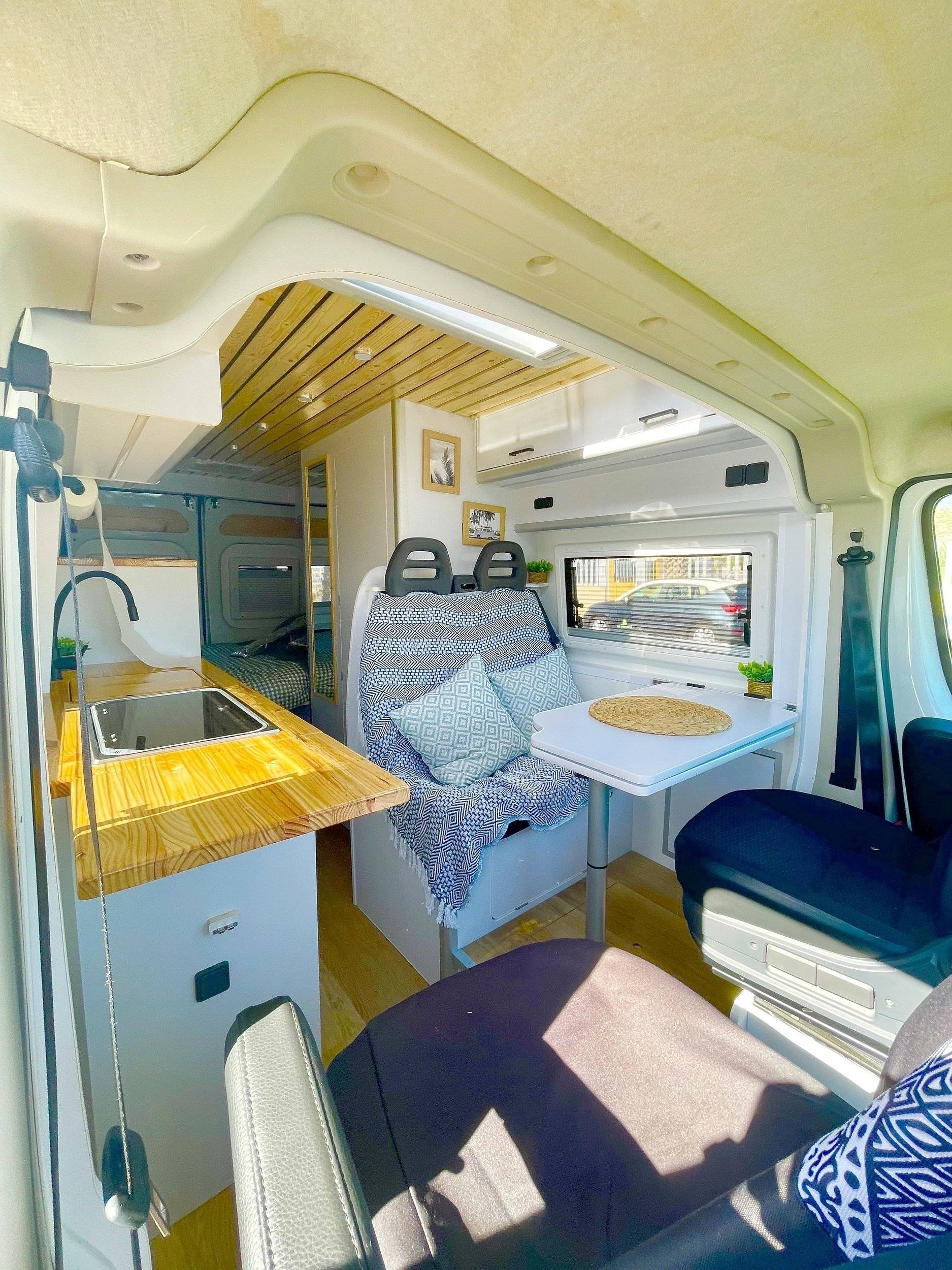 Peugeot Boxer 2.2 Blue HDI 140ch