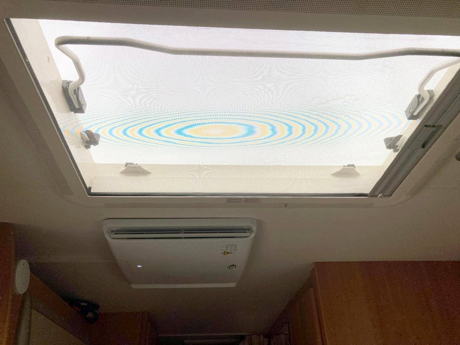 Benimar Transit 2,2 l TDCi 140 ch.