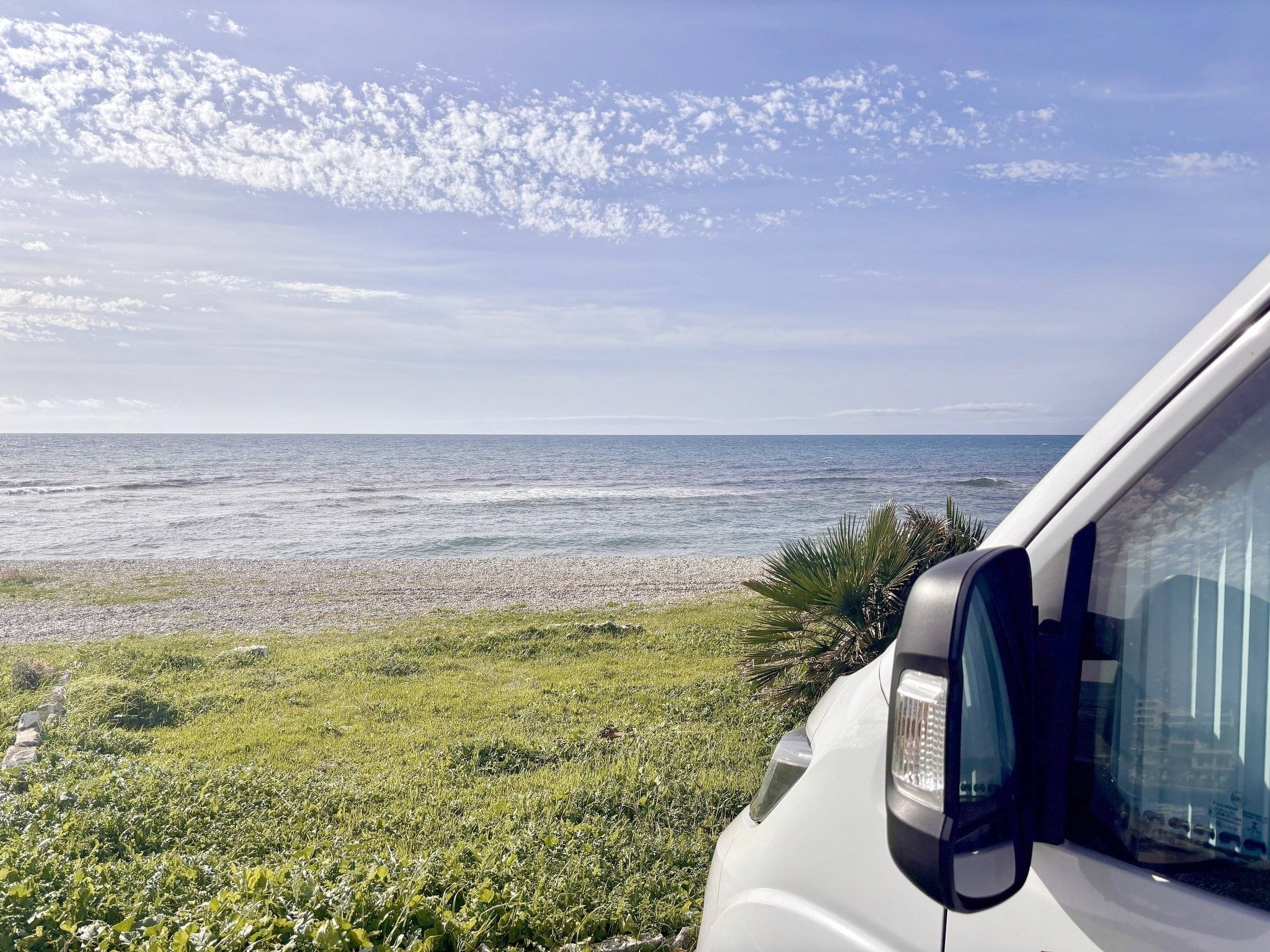 Bürstner ELISEO C642