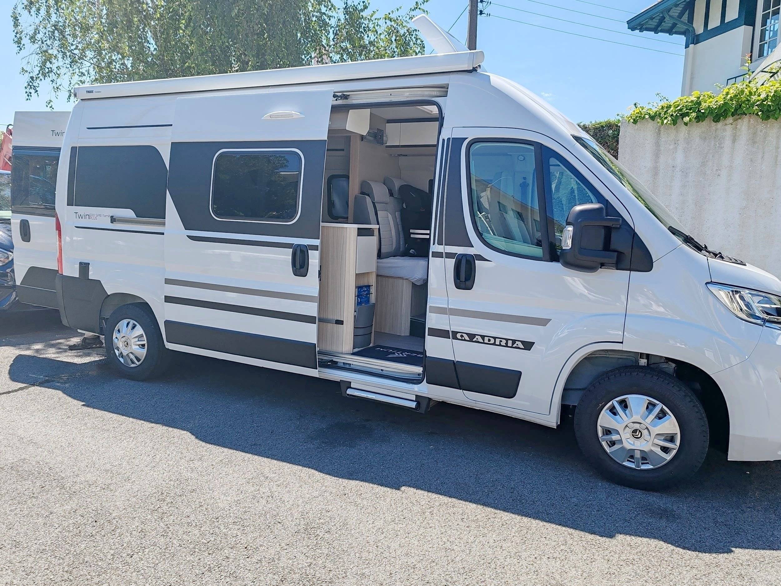 Adria Jumper 2,2 l 140 ch