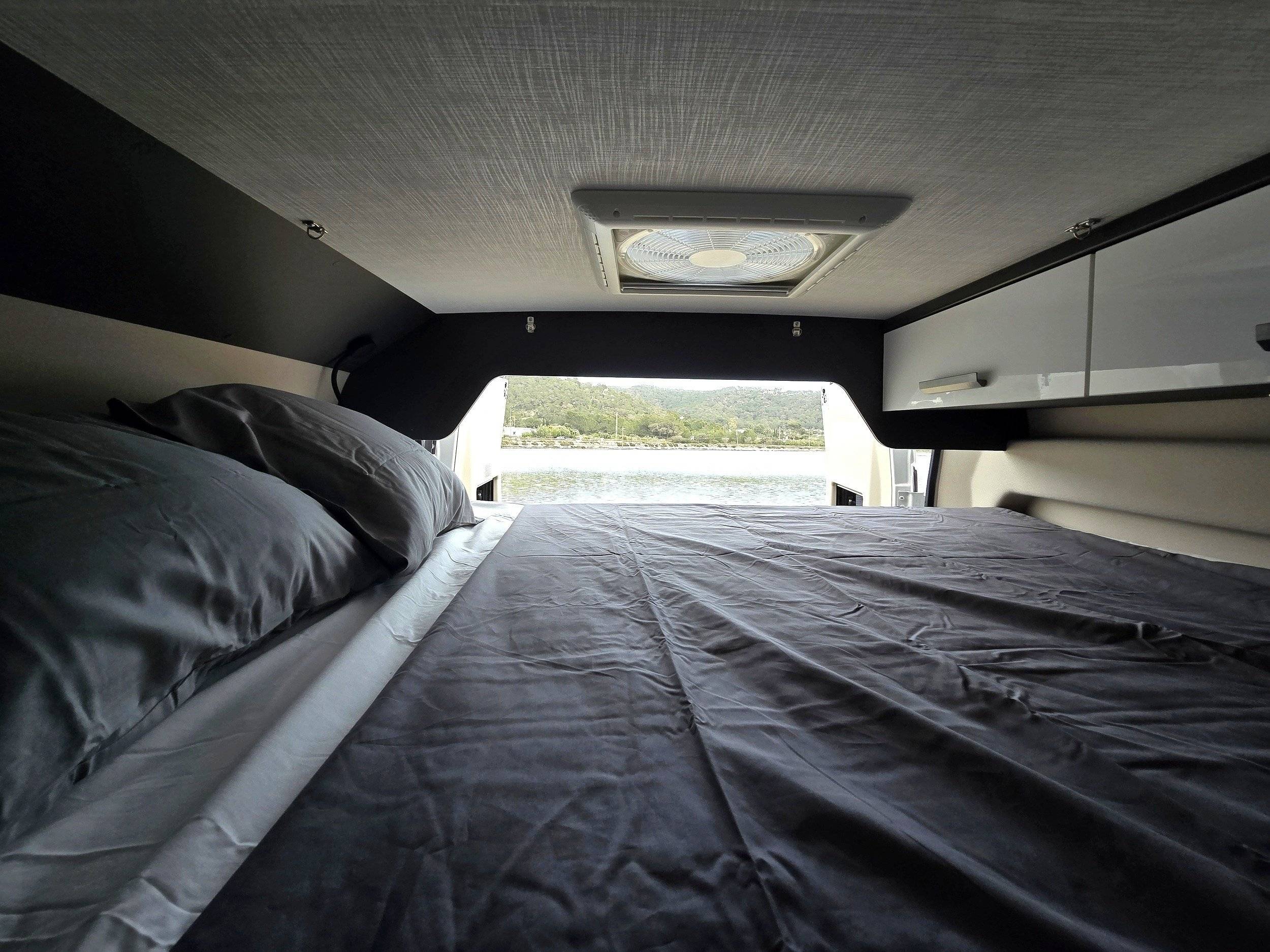 Mclouis Mclouis menfys 3 sline