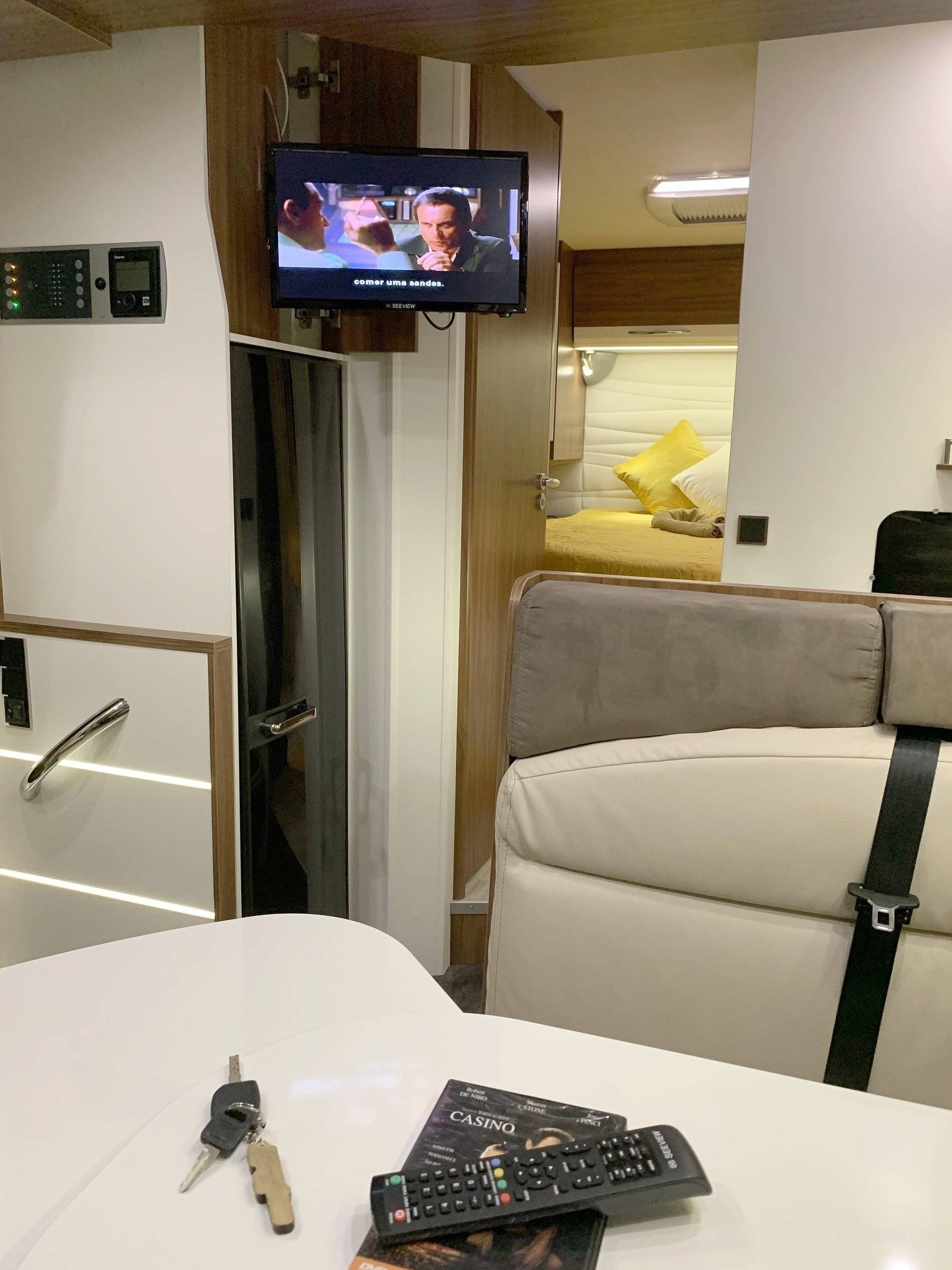 Pilote P706 C Essentiel