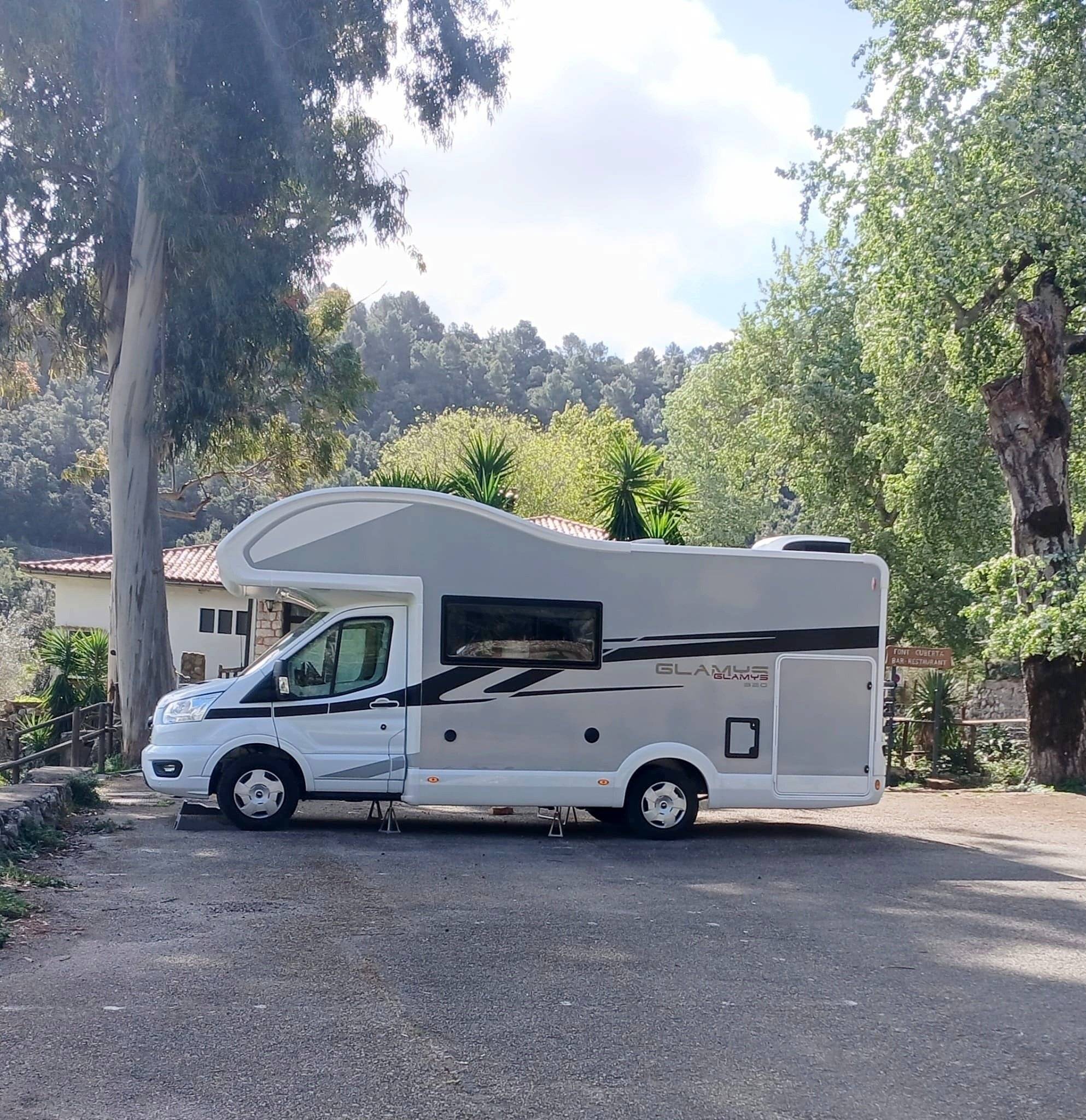 Mclouis Mclouis  320