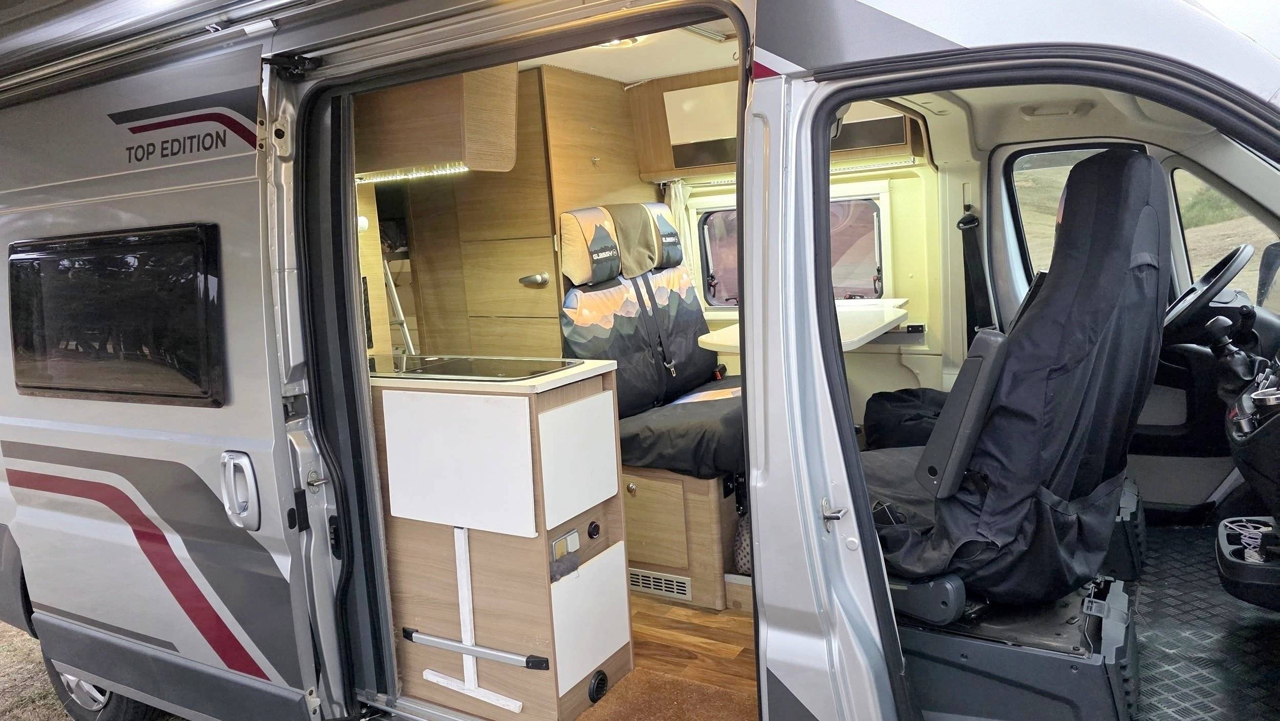 Dining Area Fiat Fiat Ducato Multijet2 2.3 130CV - Yescapa