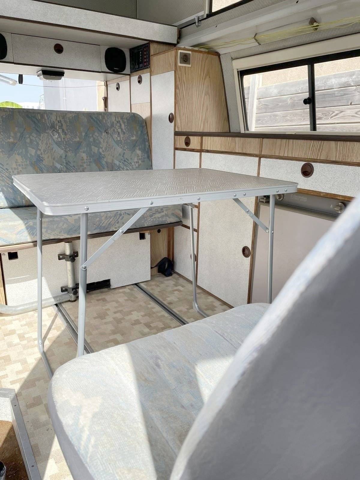 Font Vendôme Volkswagen Transporter