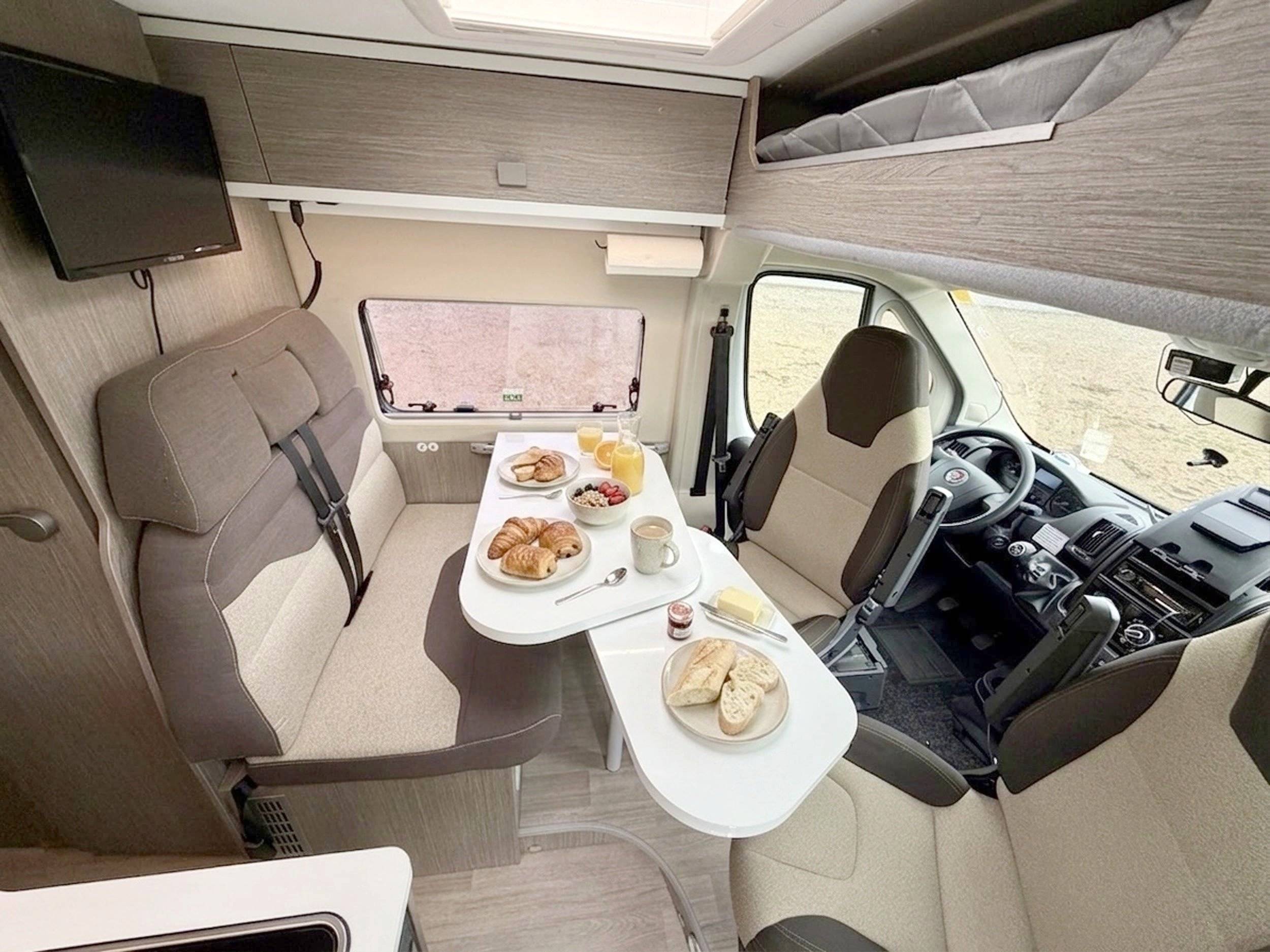 Eethoek Fiat Ducato 140 ch - Yescapa