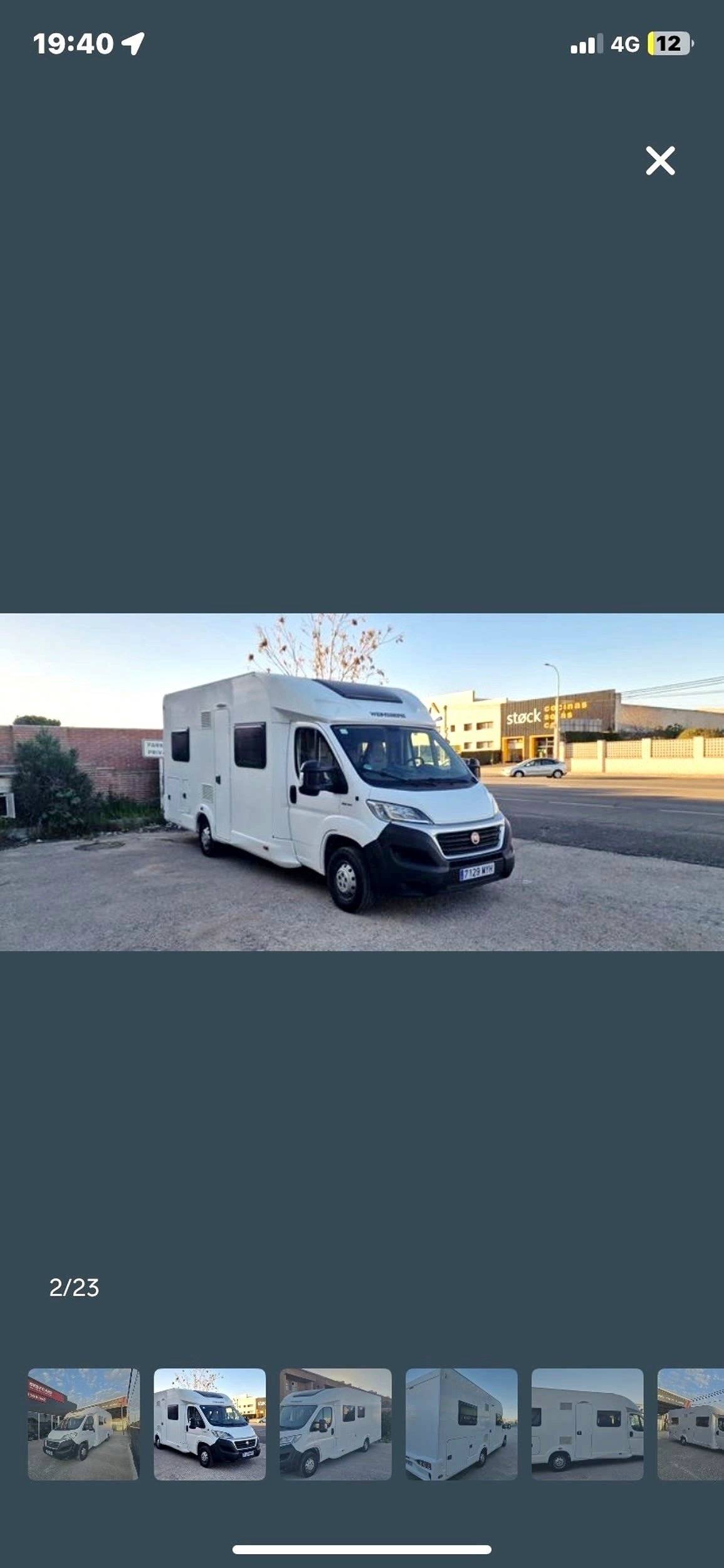 Vista frontale a ¾ Fiat 2,3 l 130 ch. - Yescapa