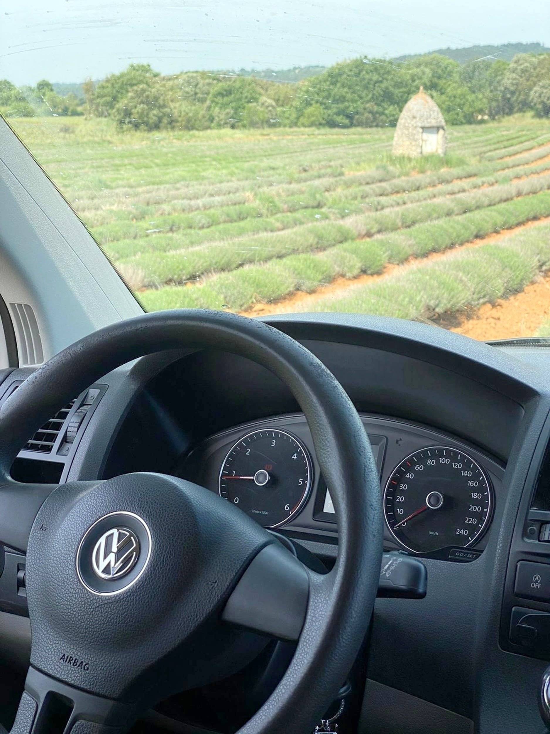 Volkswagen T5 2,0 l 114 ch