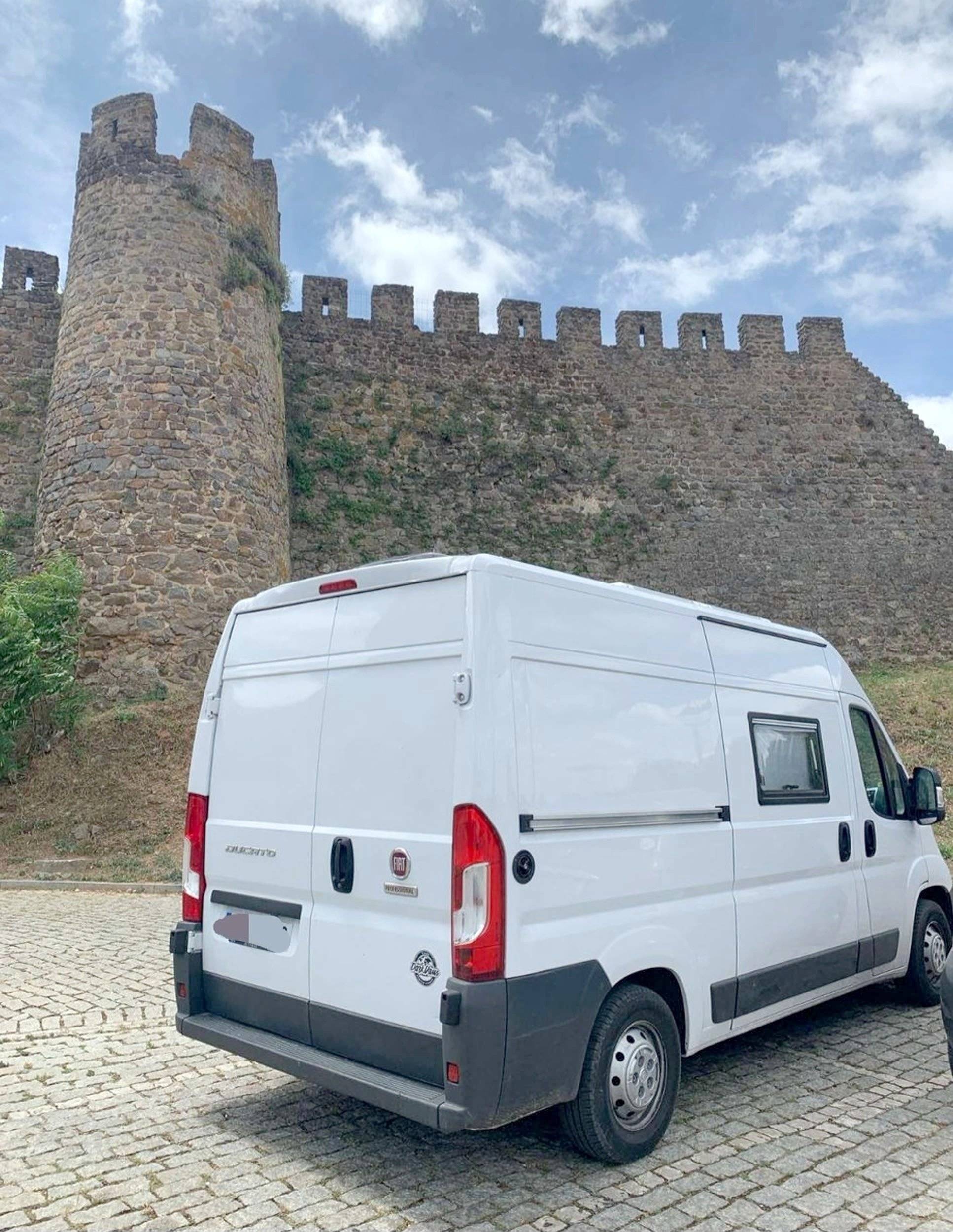 Rear view Fiat - Yescapa