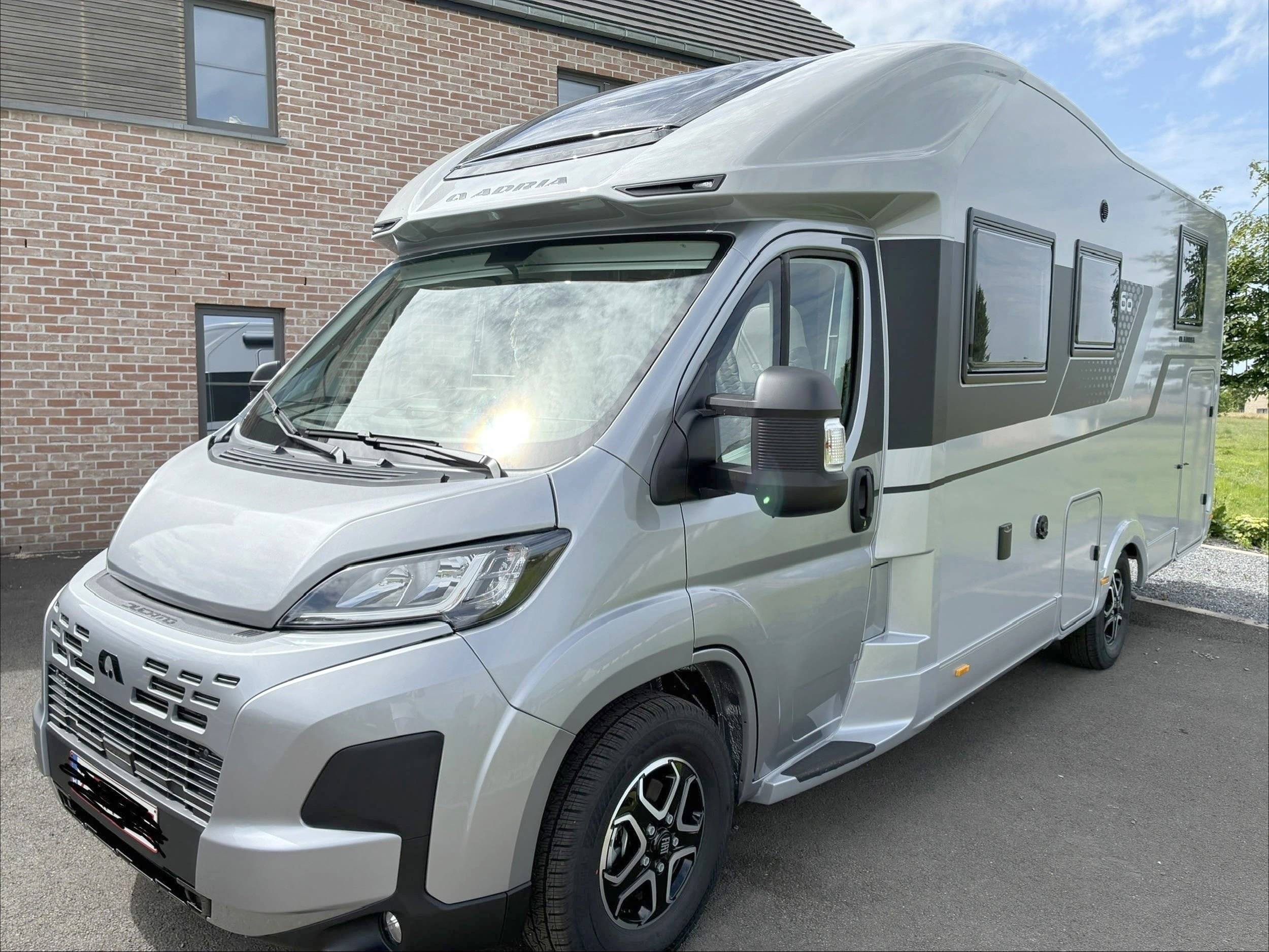 Adria MATRIX 670SL