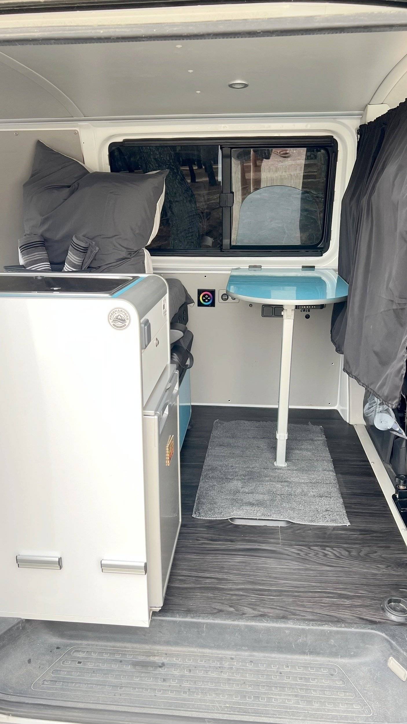 Menjador Volkswagen T6 2 l 102 ch - Yescapa