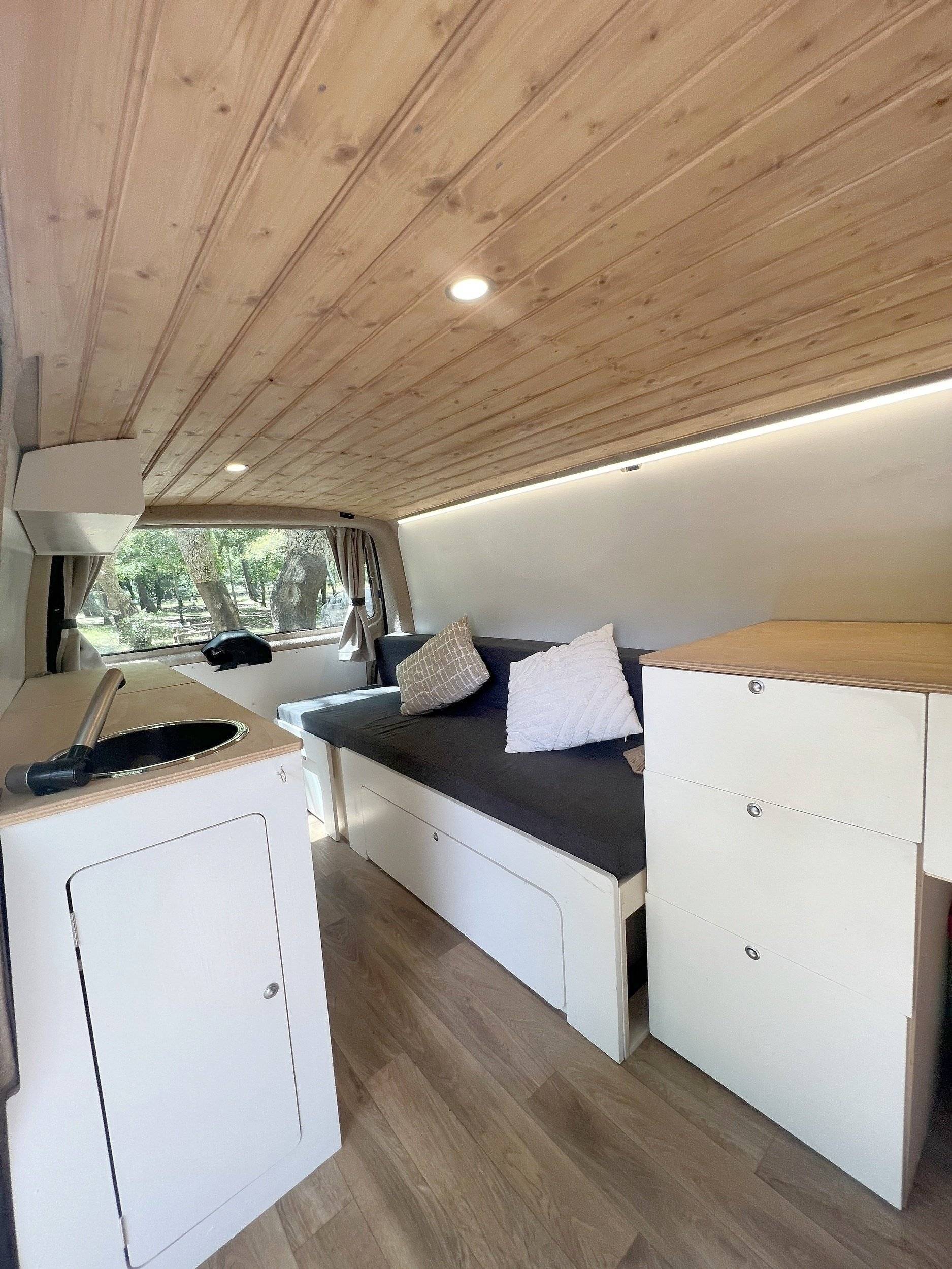 Volkswagen Volkswagen T5 transporter