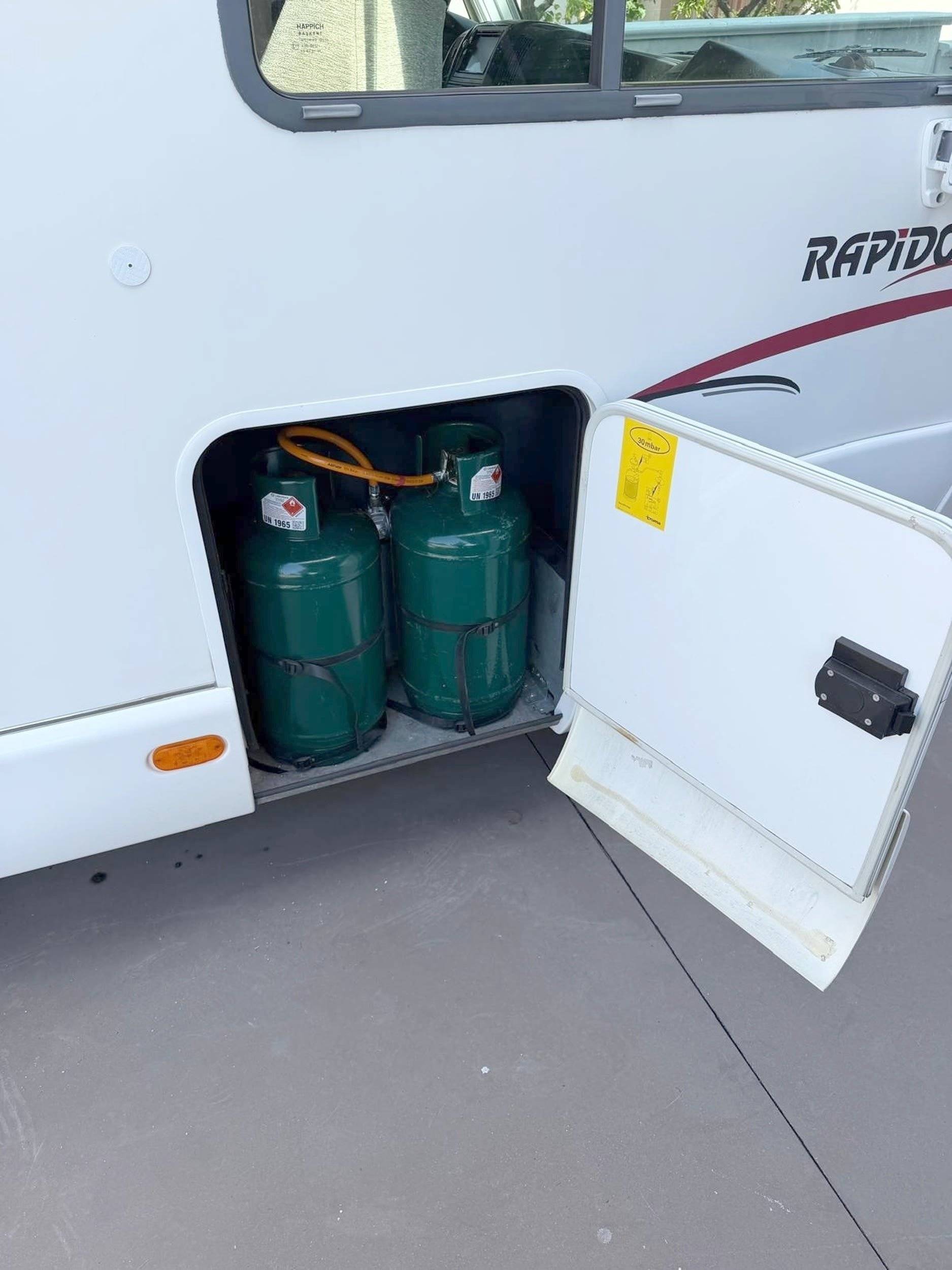 Rapido 984F