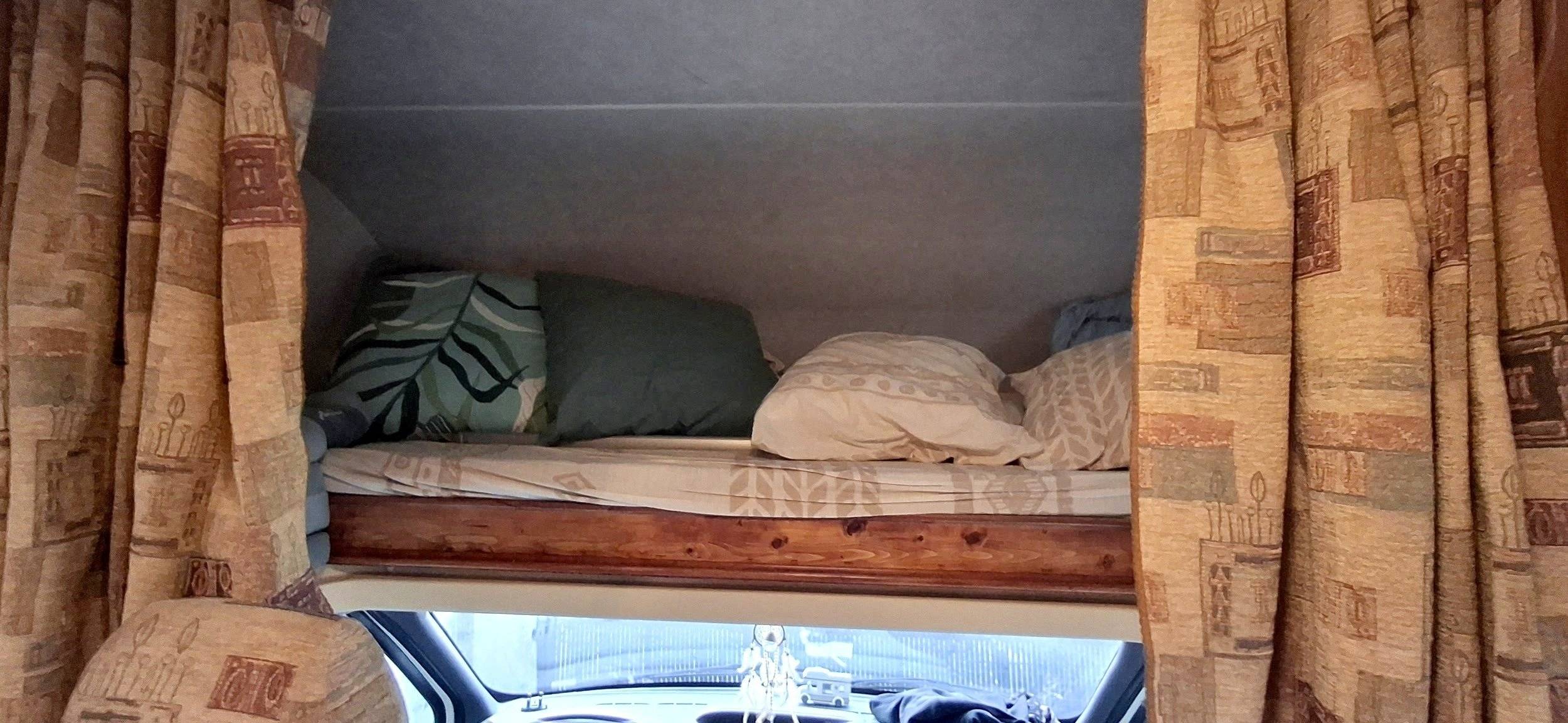 Letti Ford Transit 2,0 l 115 ch - Yescapa