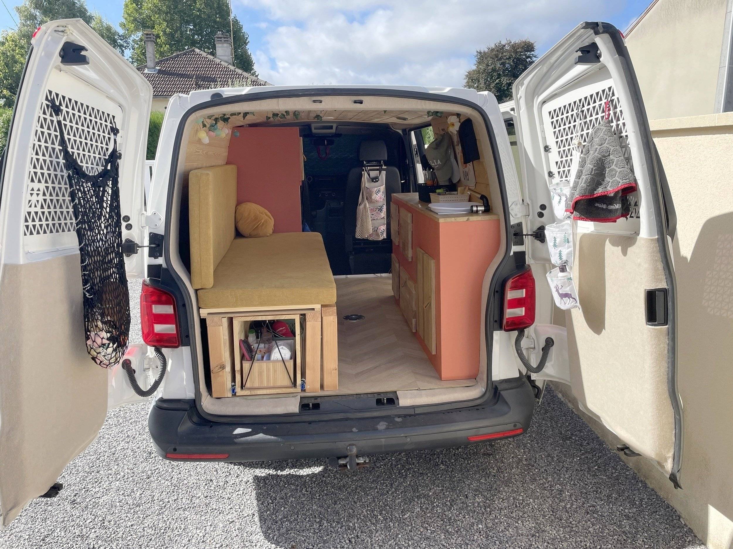 Volkswagen T6 2 l TDI 150 ch