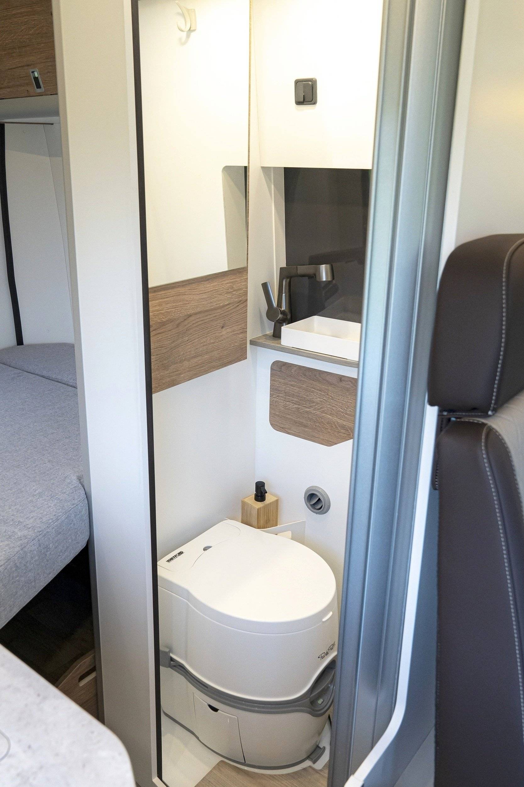 Camper Track Westfalia