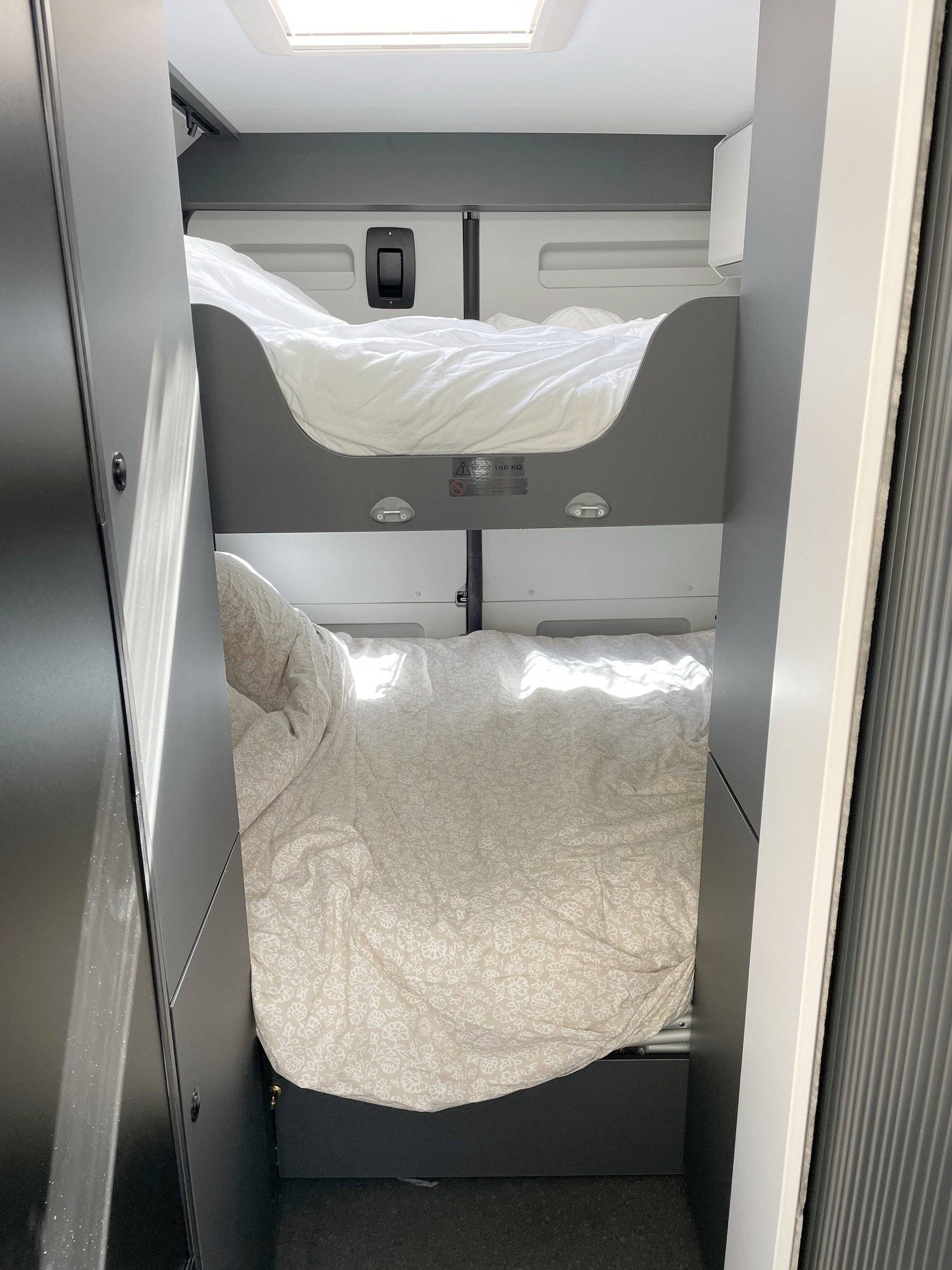 Adria TWIN SUPREME 640 SPB FAMILY