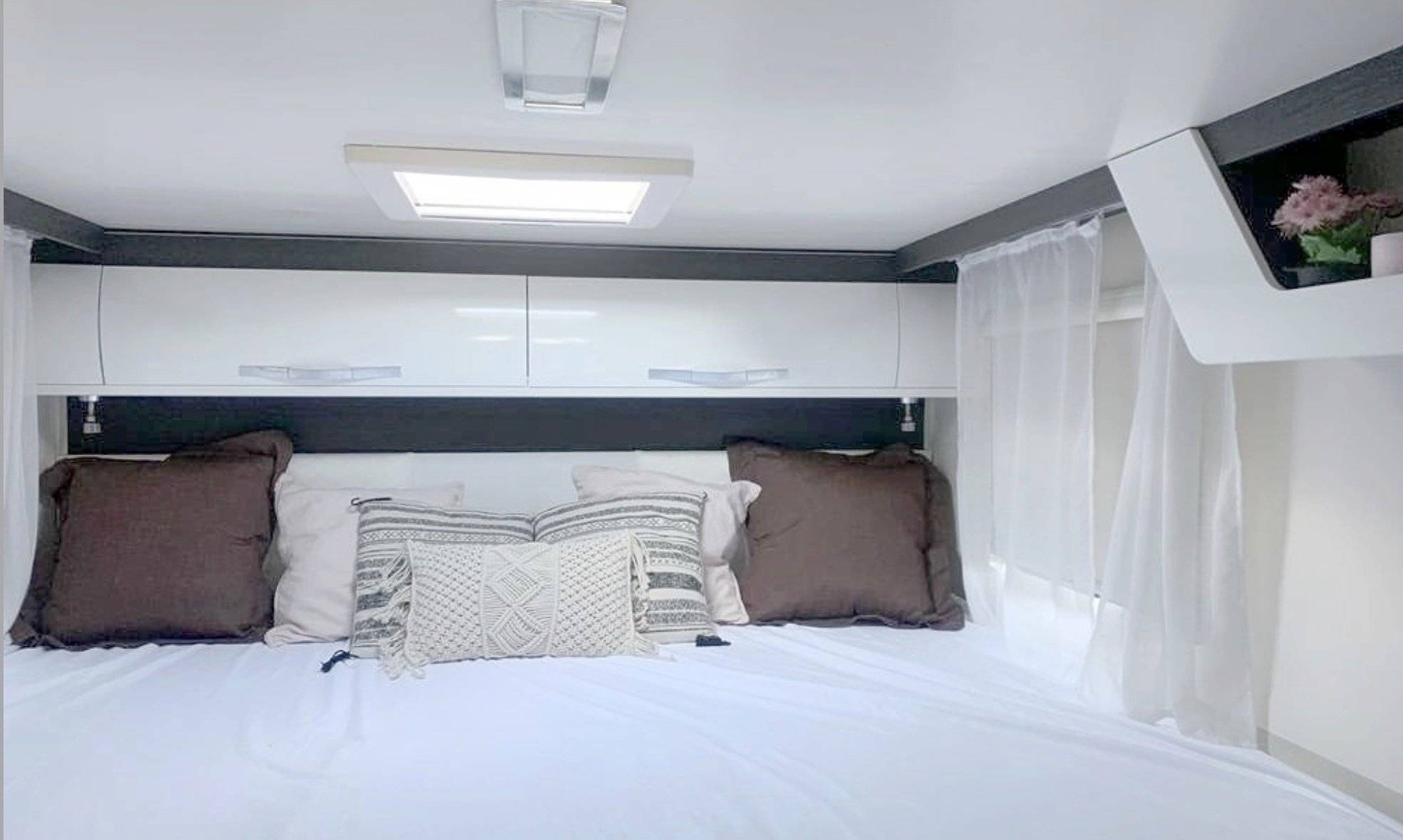 Berth Fiat FIAT DUCATO - Yescapa