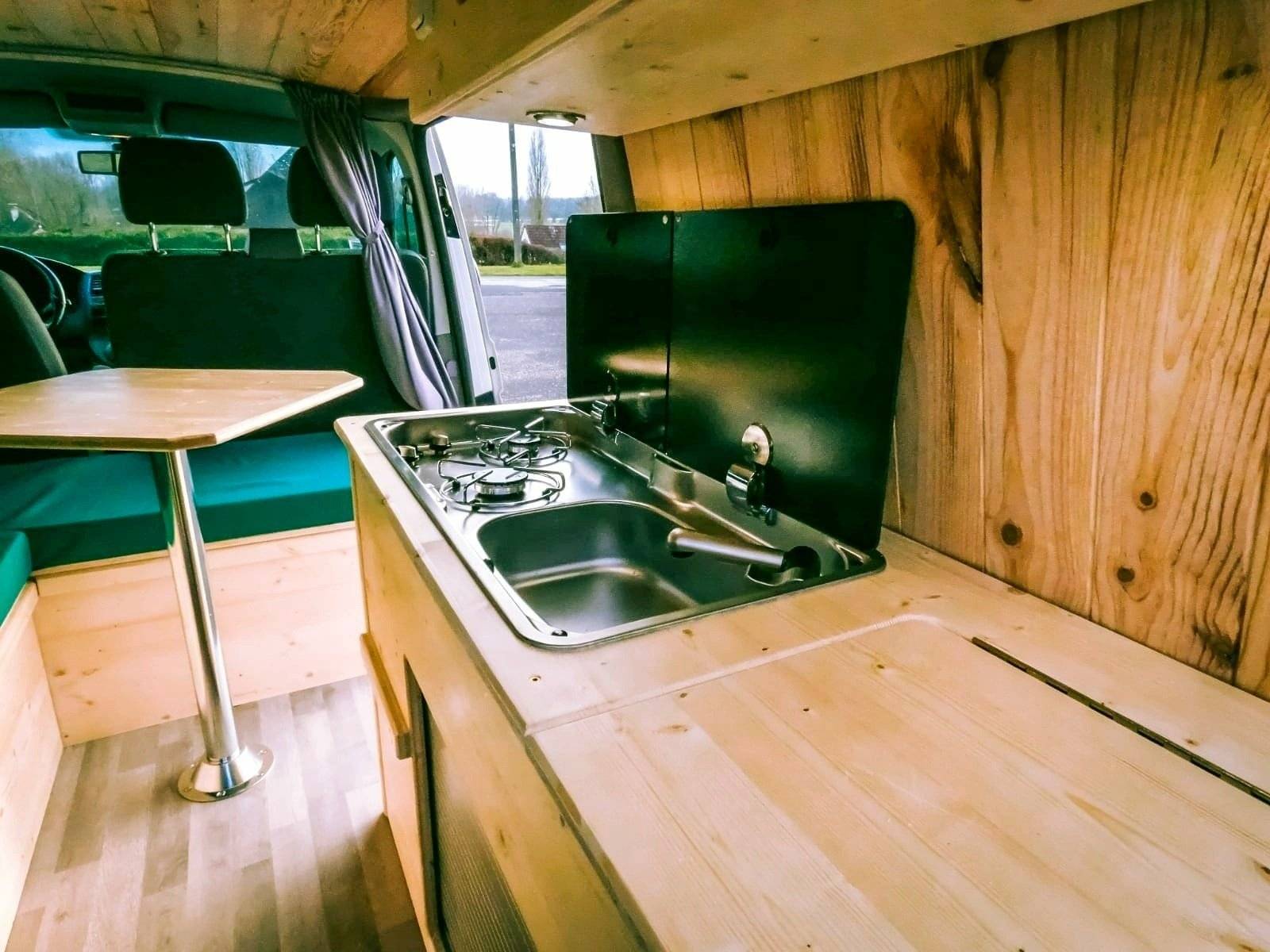 La compagnie du petit camion T5 2 l 140 ch