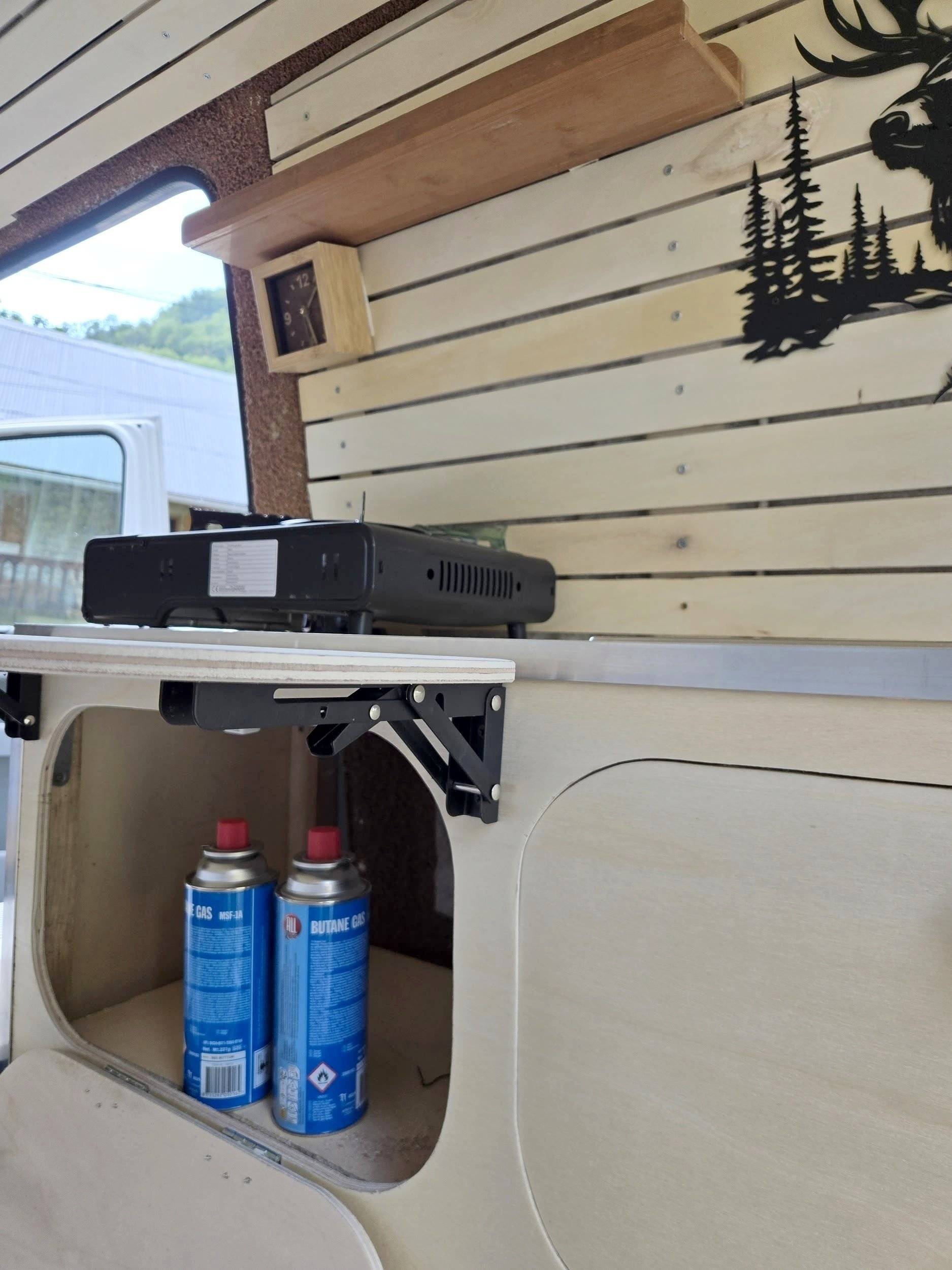 Volkswagen T5 Court 2 l 102 ch
