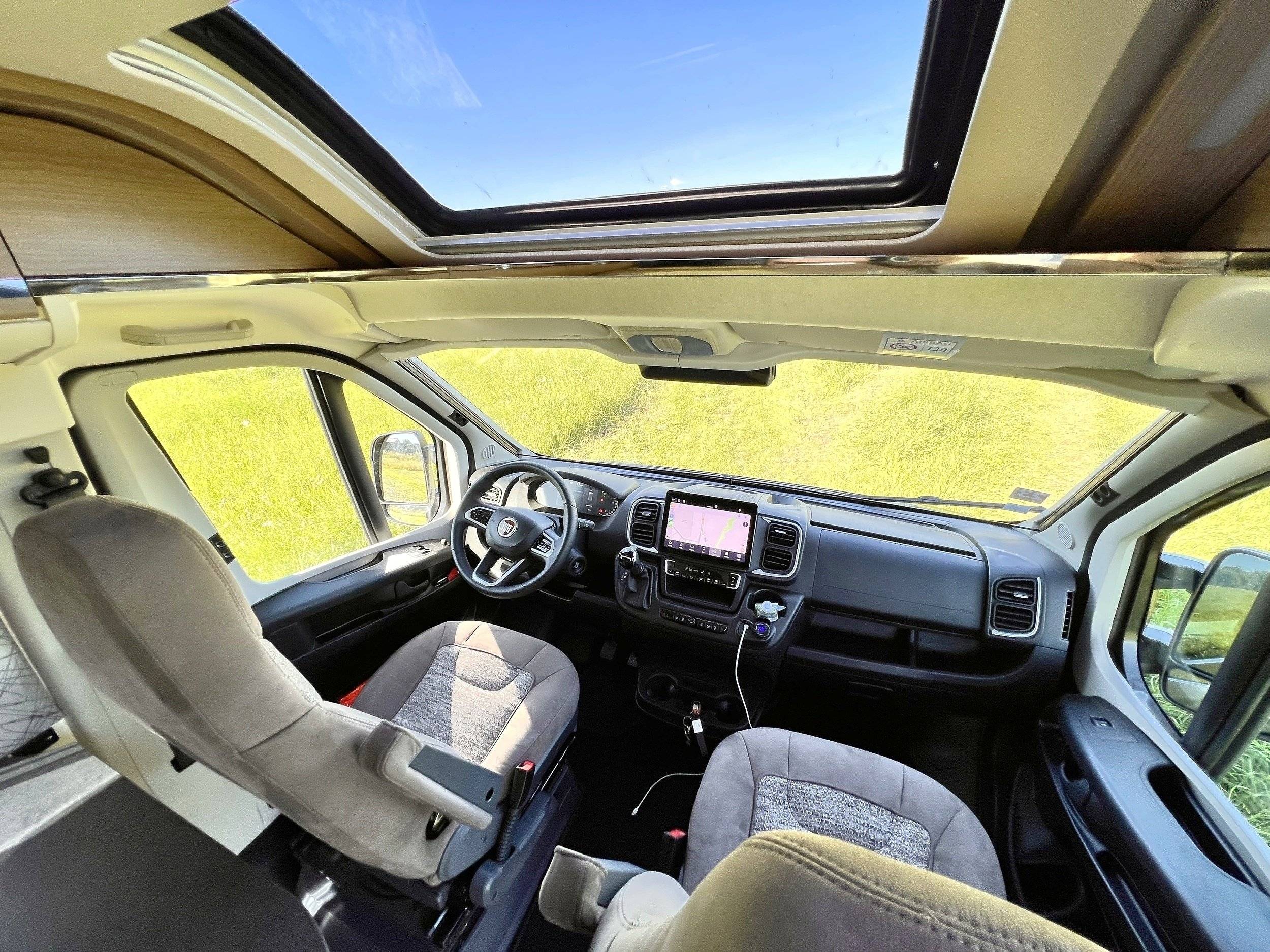 Malibu malibu charming GT skyview 600 DB