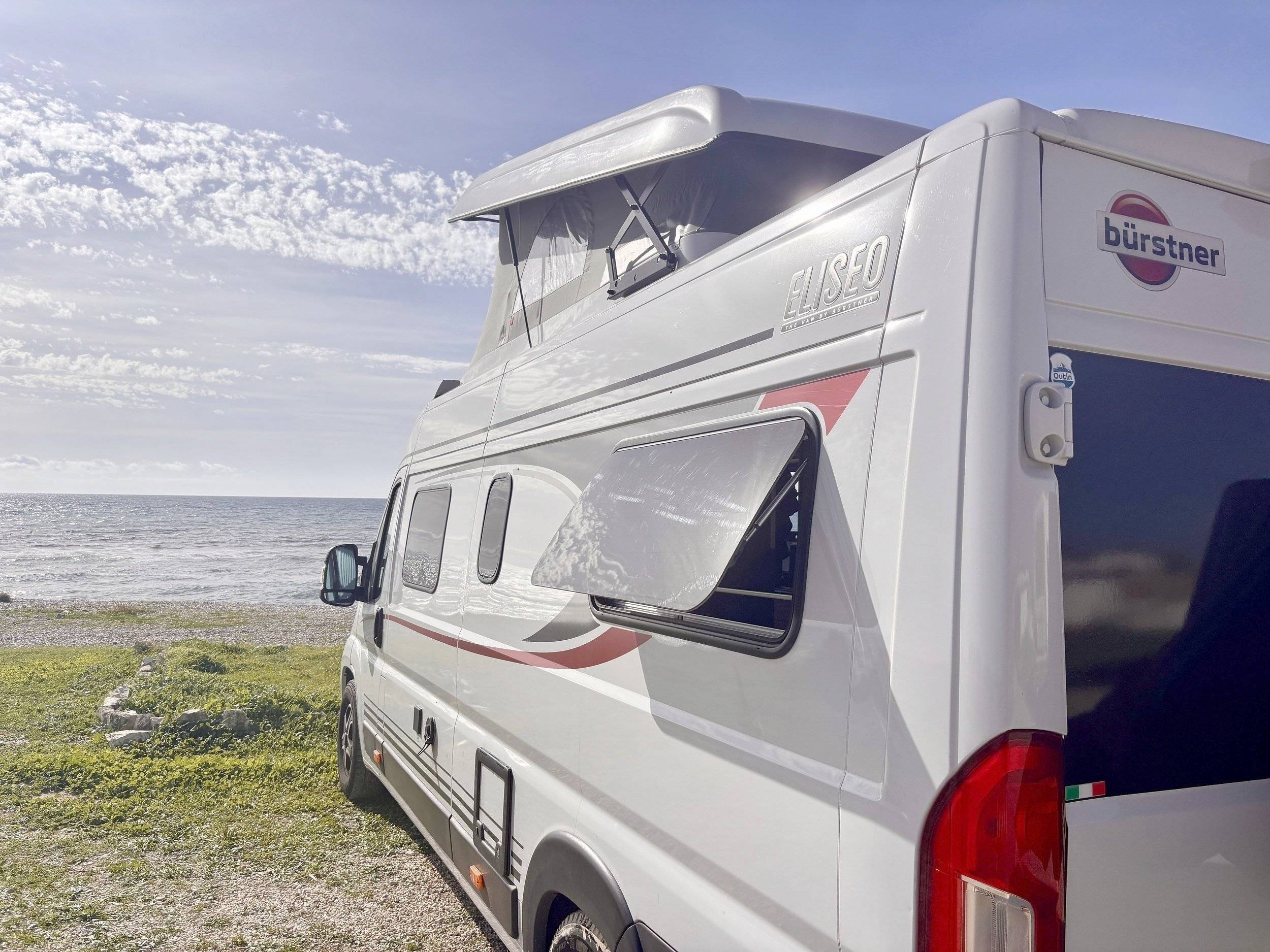 Bürstner ELISEO C642