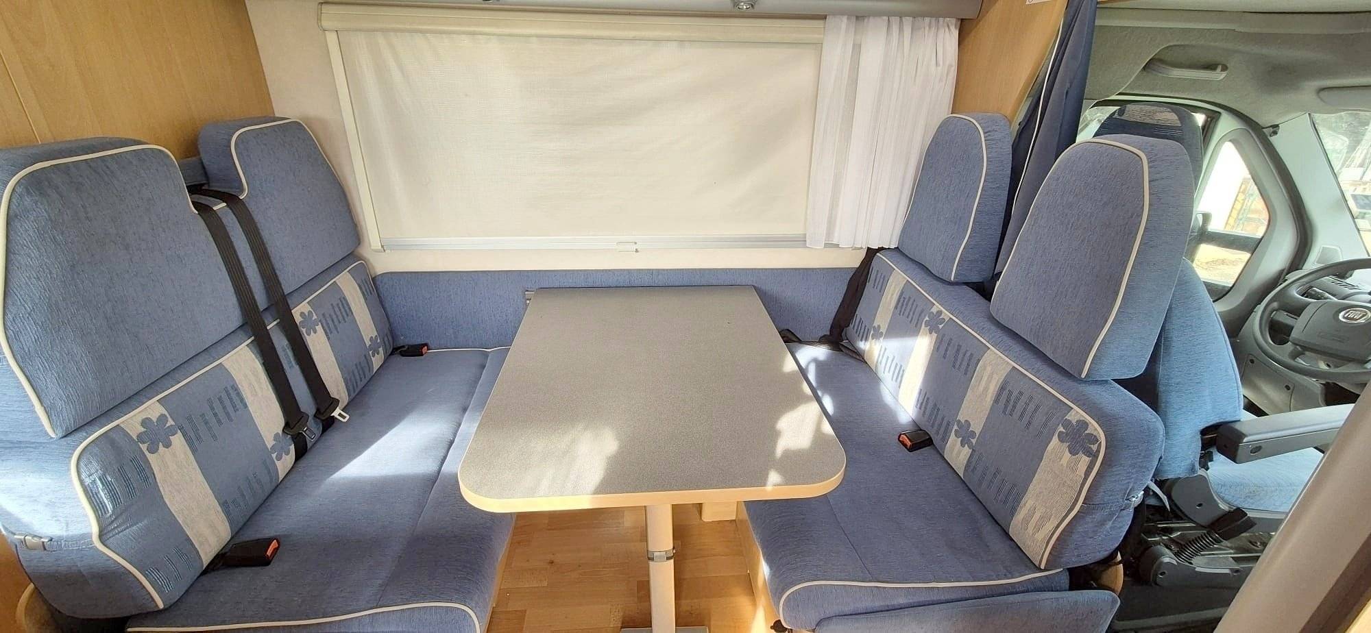 Adria ADRIA CORAL 660DP SPORT