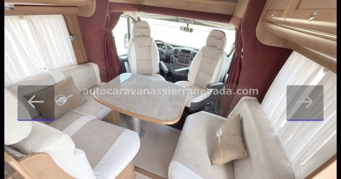 Dining Area Fiat - Yescapa