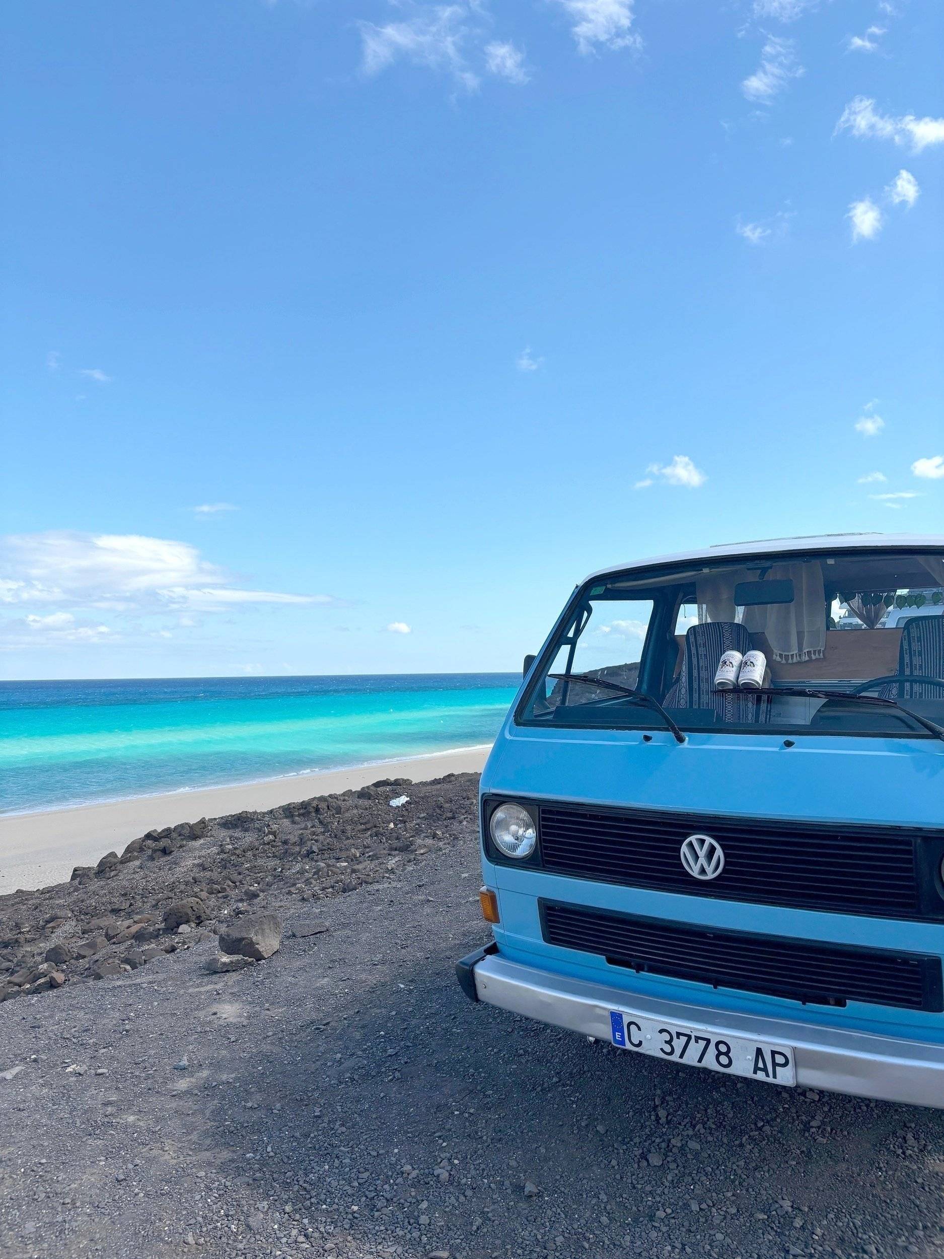 Vue avant de 3/4 Volkswagen - Yescapa
