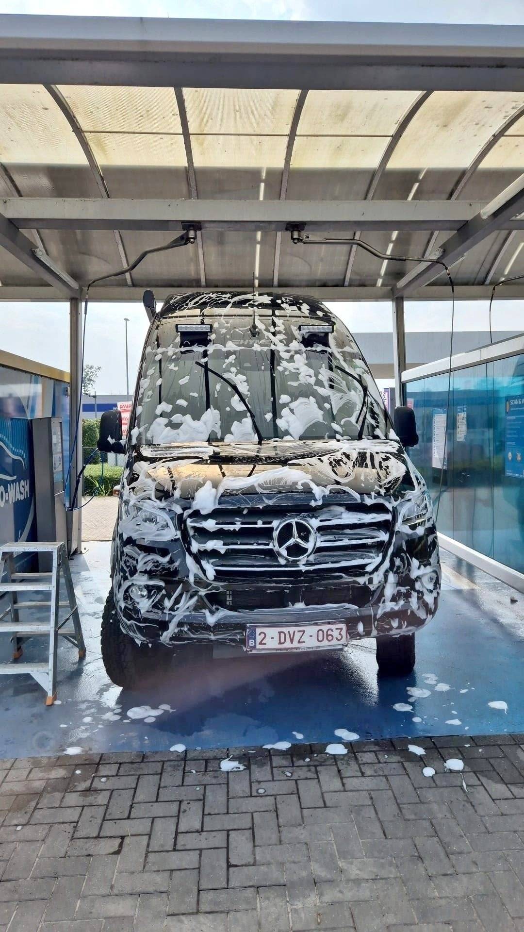 Mercedes-Benz 