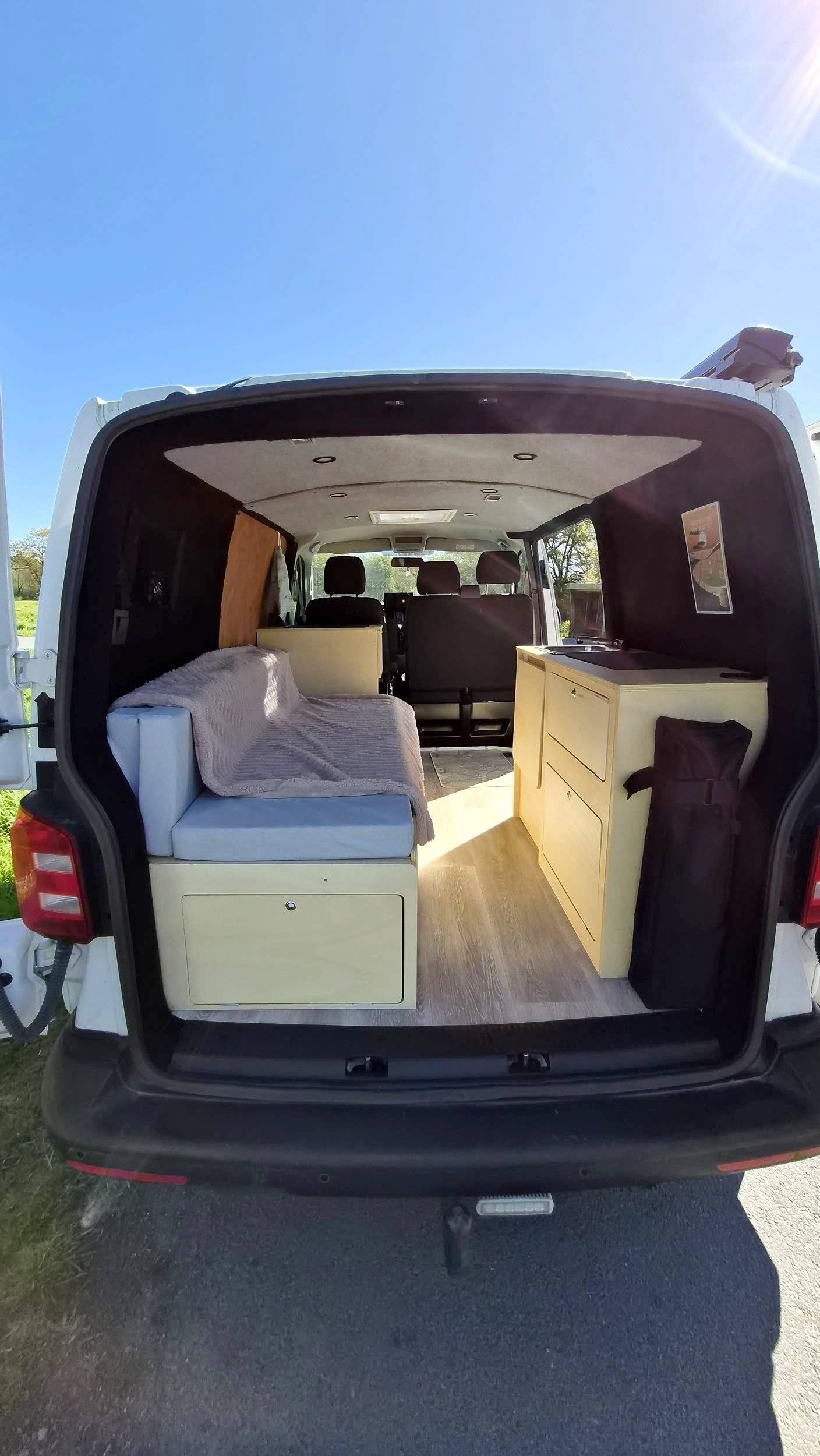 Volkswagen T6 2 l TDI 150 ch
