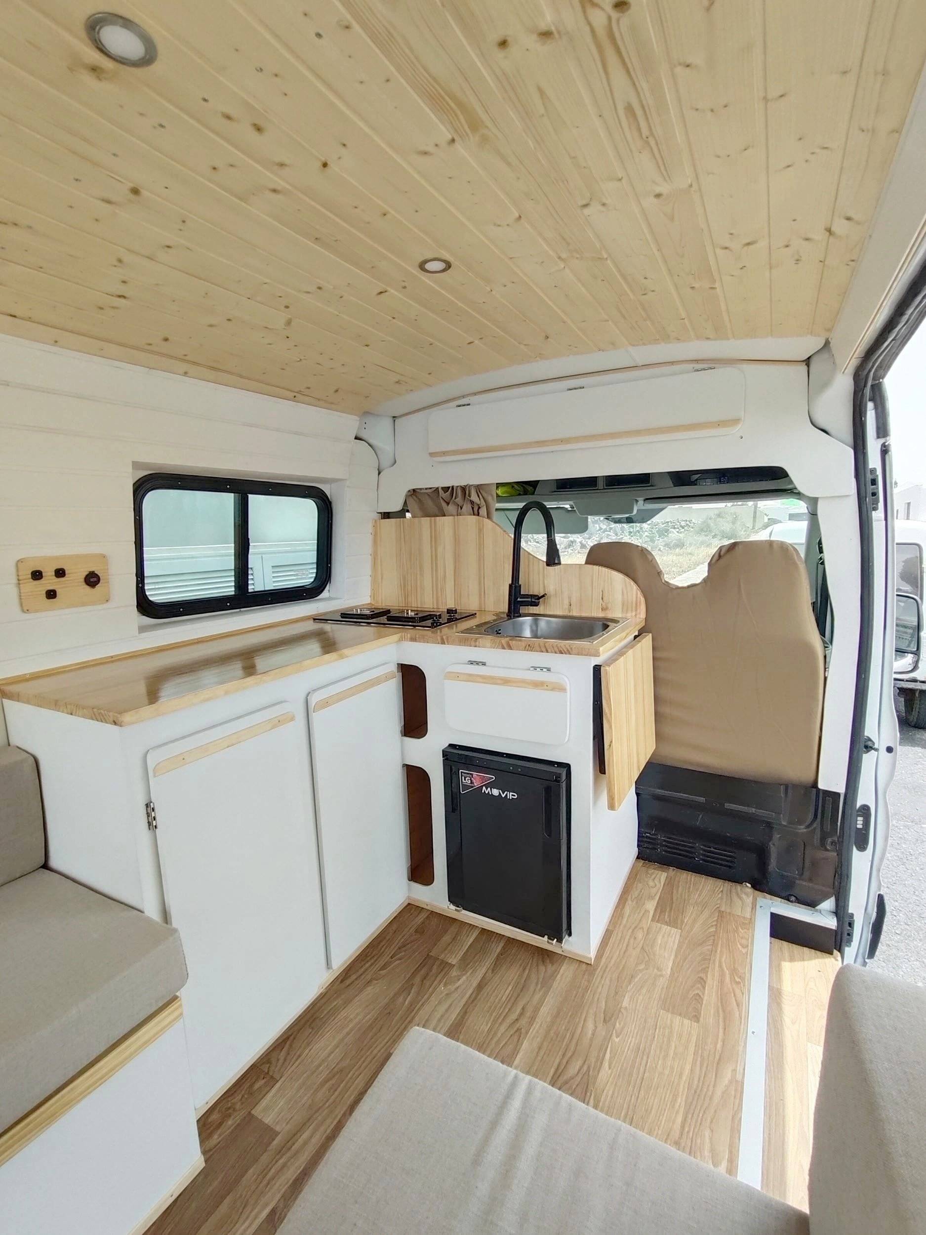 Custo Van Transit 2,0 l 130 ch