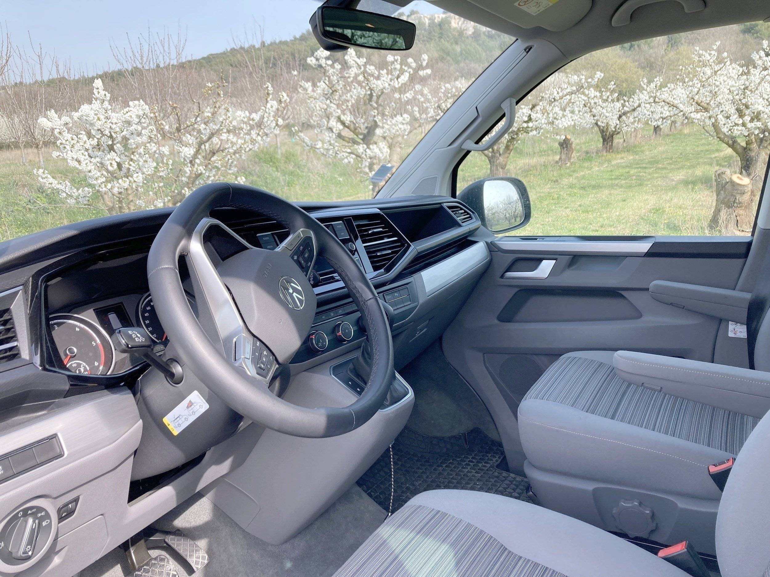 Volkswagen T6 2,0 l TDI 150 ch