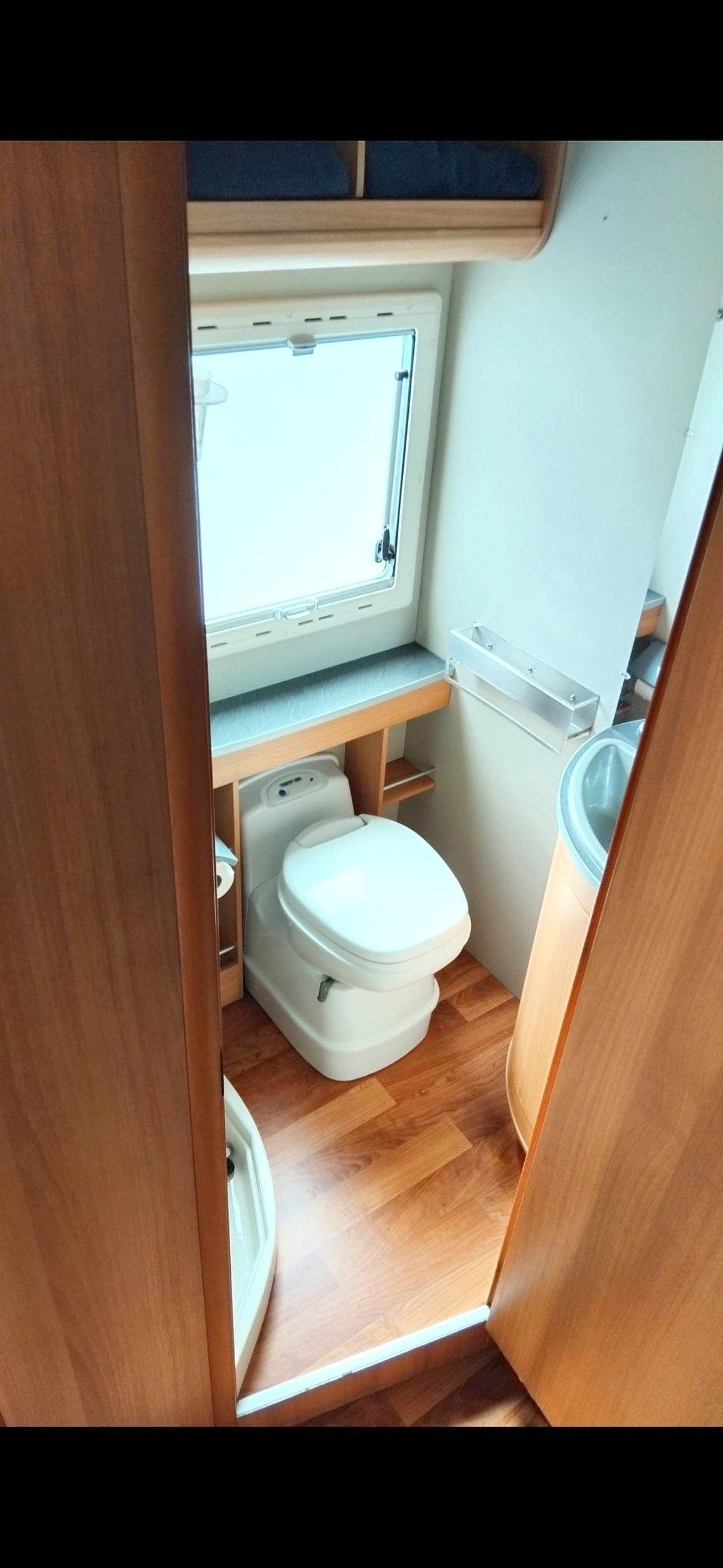 Berth Fiat Ducato 2,3 l 125 ch - Yescapa