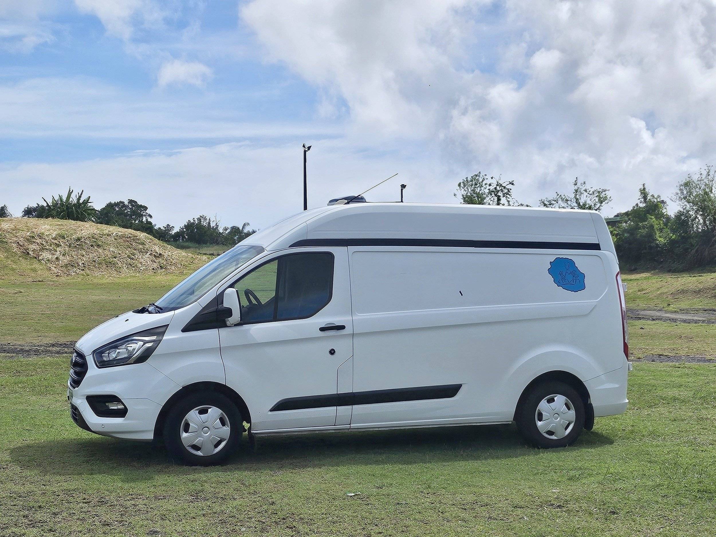 Ludospace Ford Transit Custom