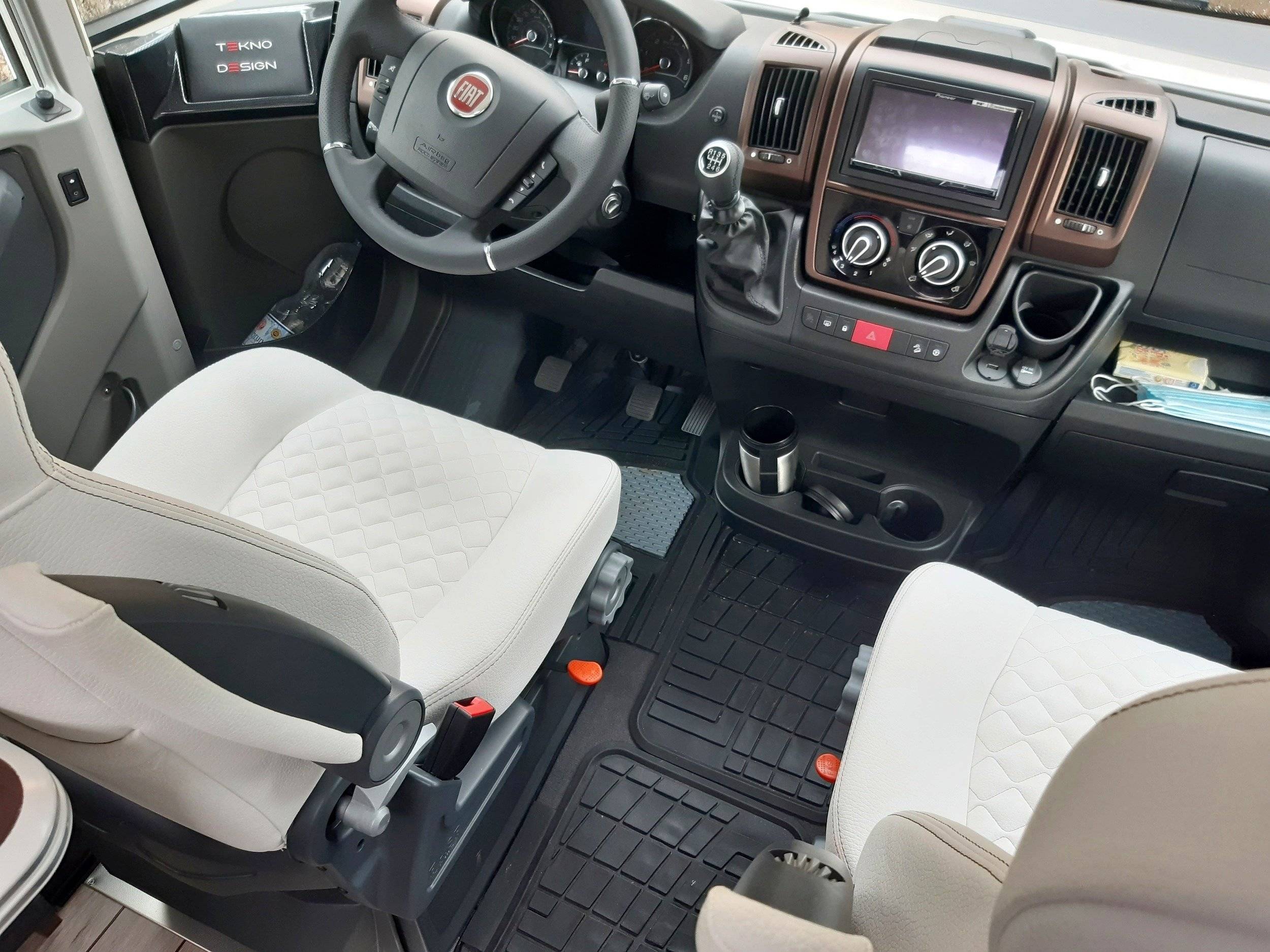 Mobilvetta K-Yach Tekno Design 79