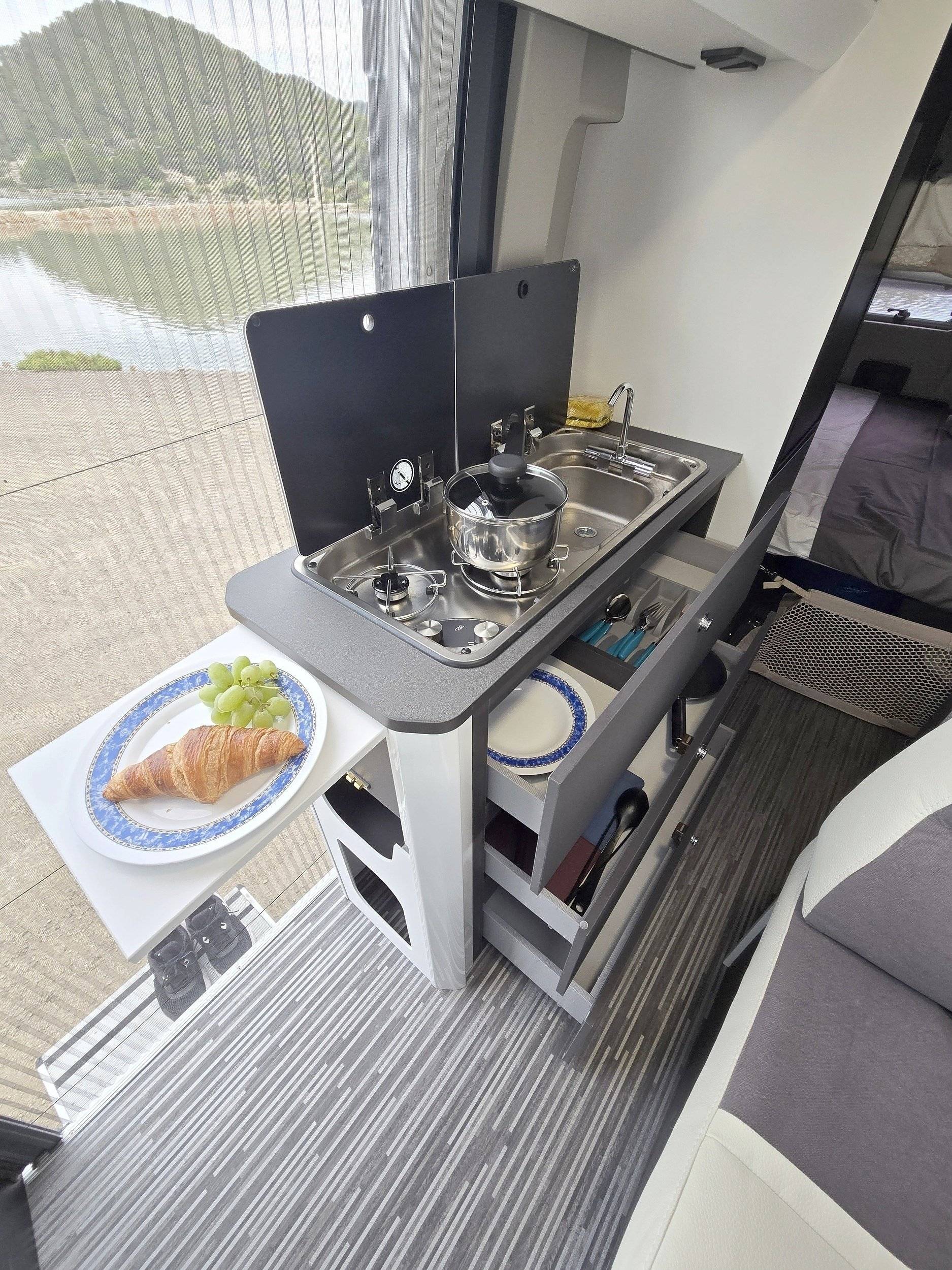 Mclouis Mclouis menfys 3 sline