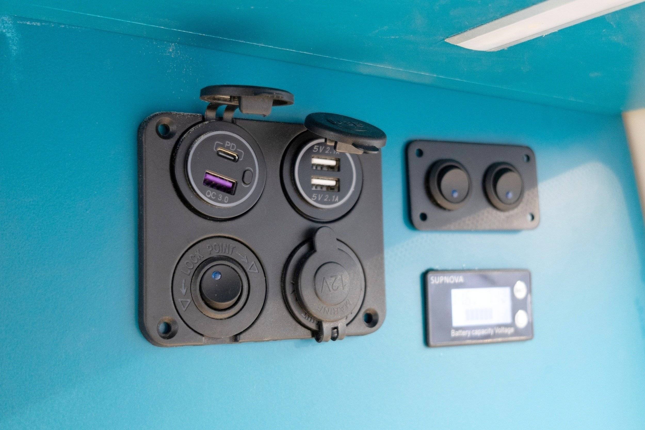 VanCowork Transporter T4 Multivan